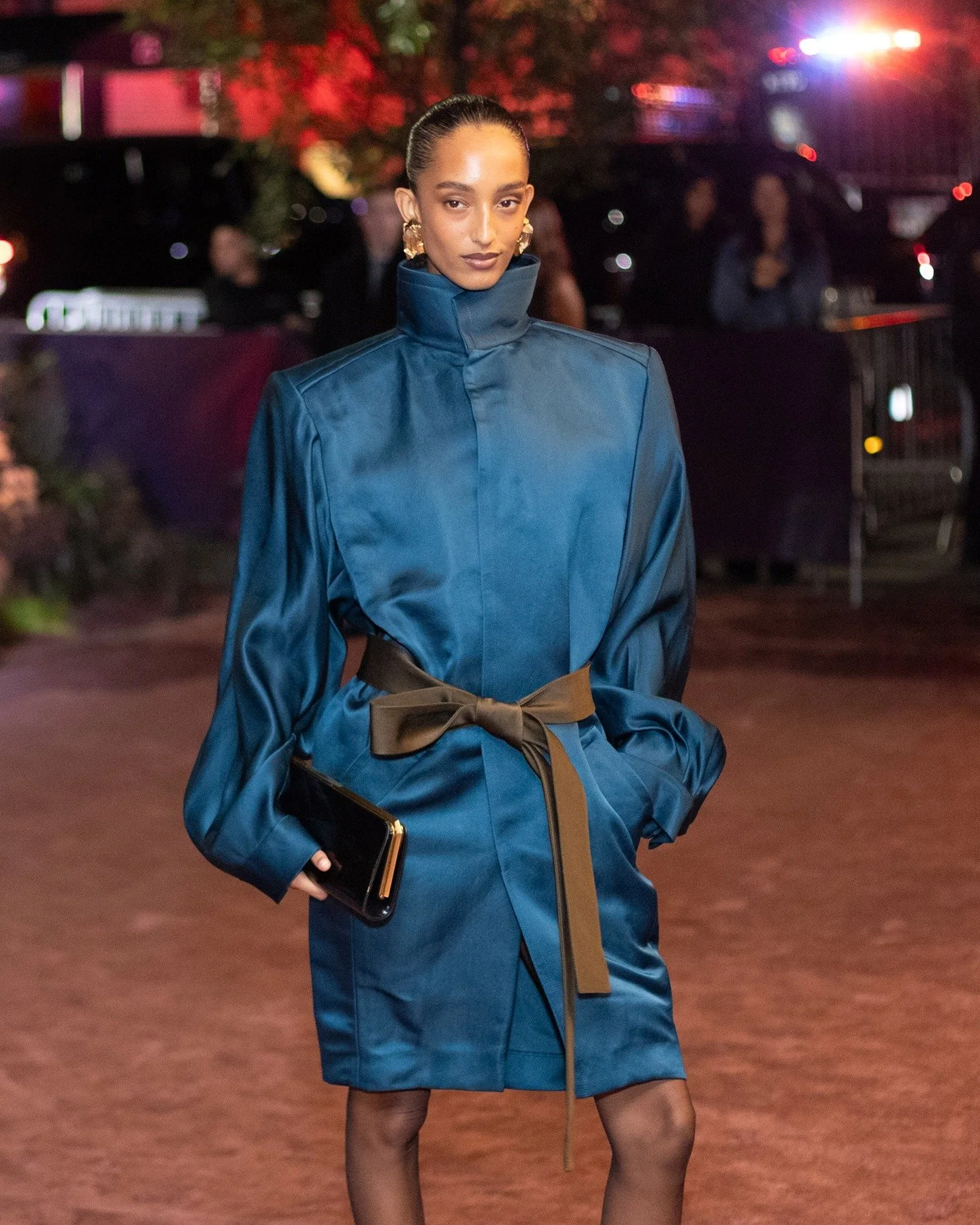 I thought the look that @mona_tougaard was wearing looked really cool. 📸 @stomping.creative
.
.
.
.
.
.
.
.
.
#monatougaard #monatougaardstyle #nycmodel #modelsnyc #wsj #canonphotography #canon #streetstyle #fashionista #modellife #flashionblogger #