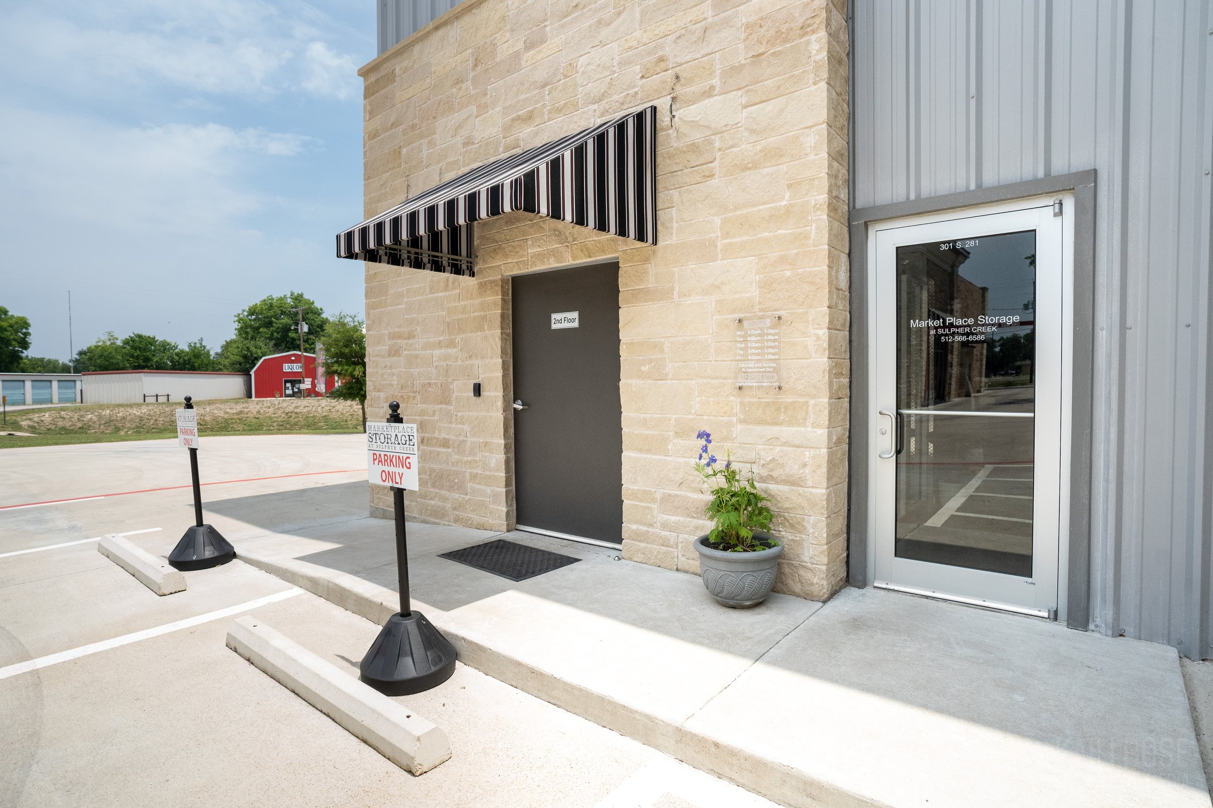 KrM_Marketplace-Grand-Opening-04.jpg