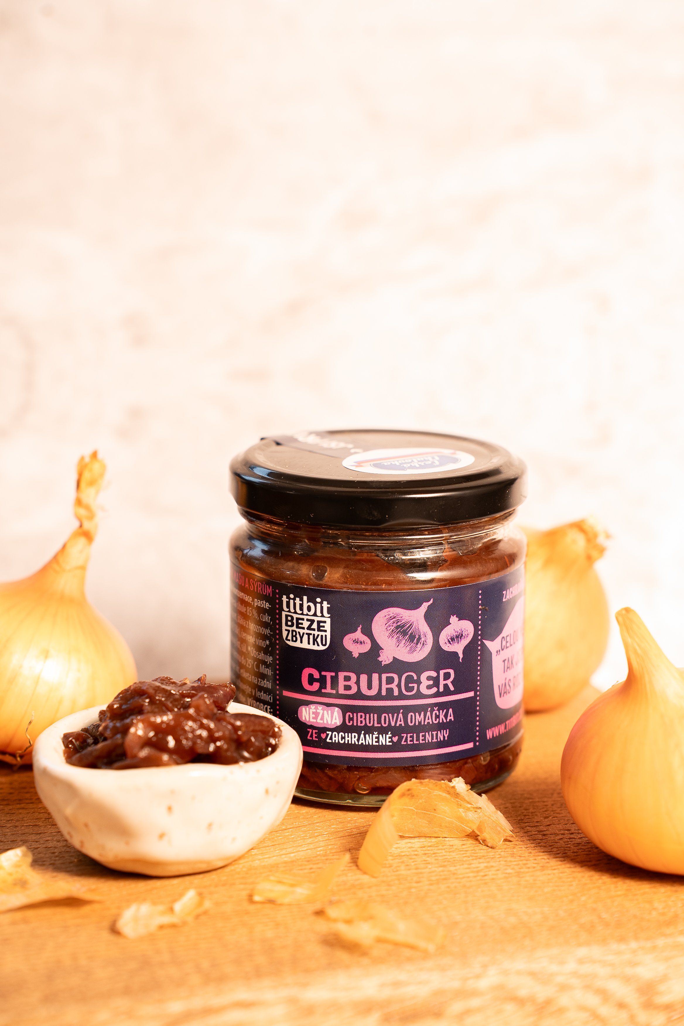 Produktová fotografie cibulová marmeláda