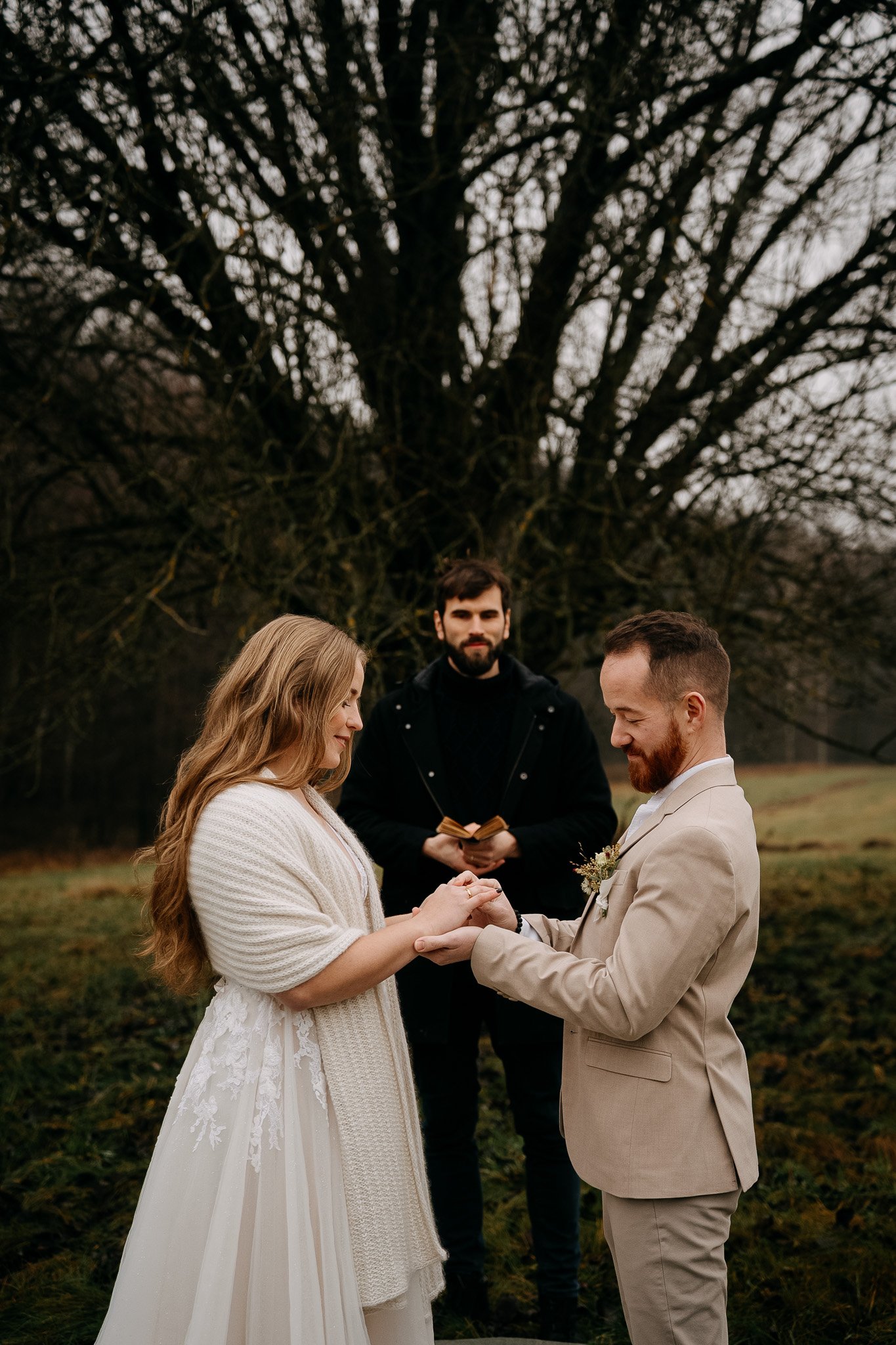 Elopement photography at Czech solitude. Vintage style with vows