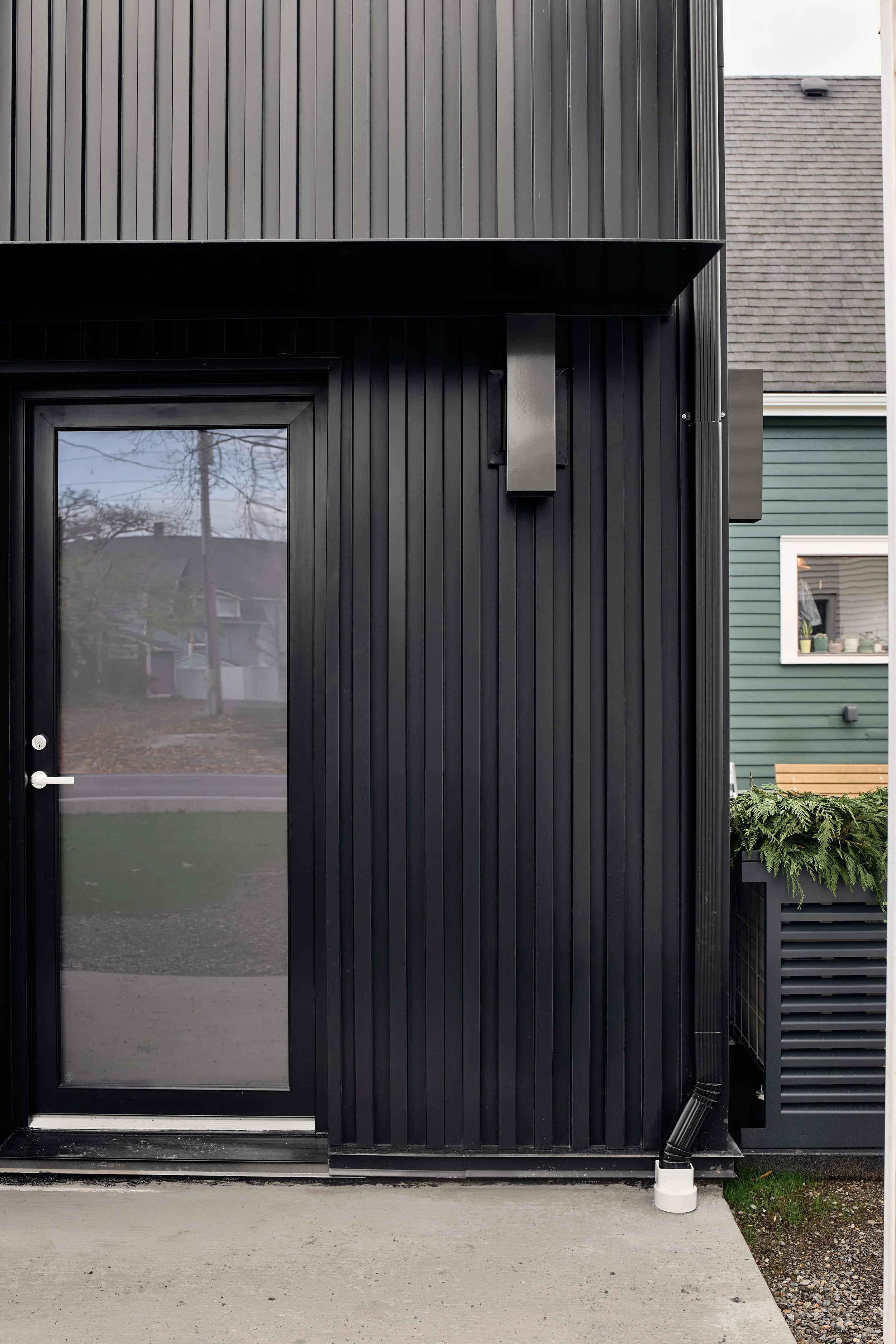 passive-house-dadu-entry-door-bellingham.jpg