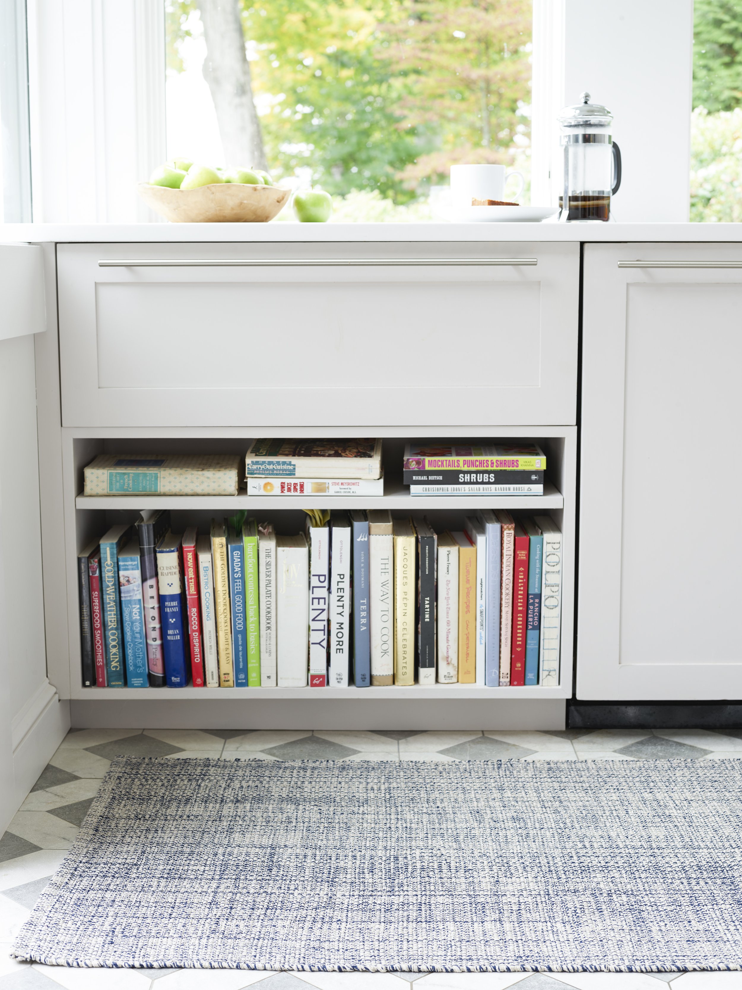 Lifestyle_Marled_Indigo_KitchenRunner.jpg
