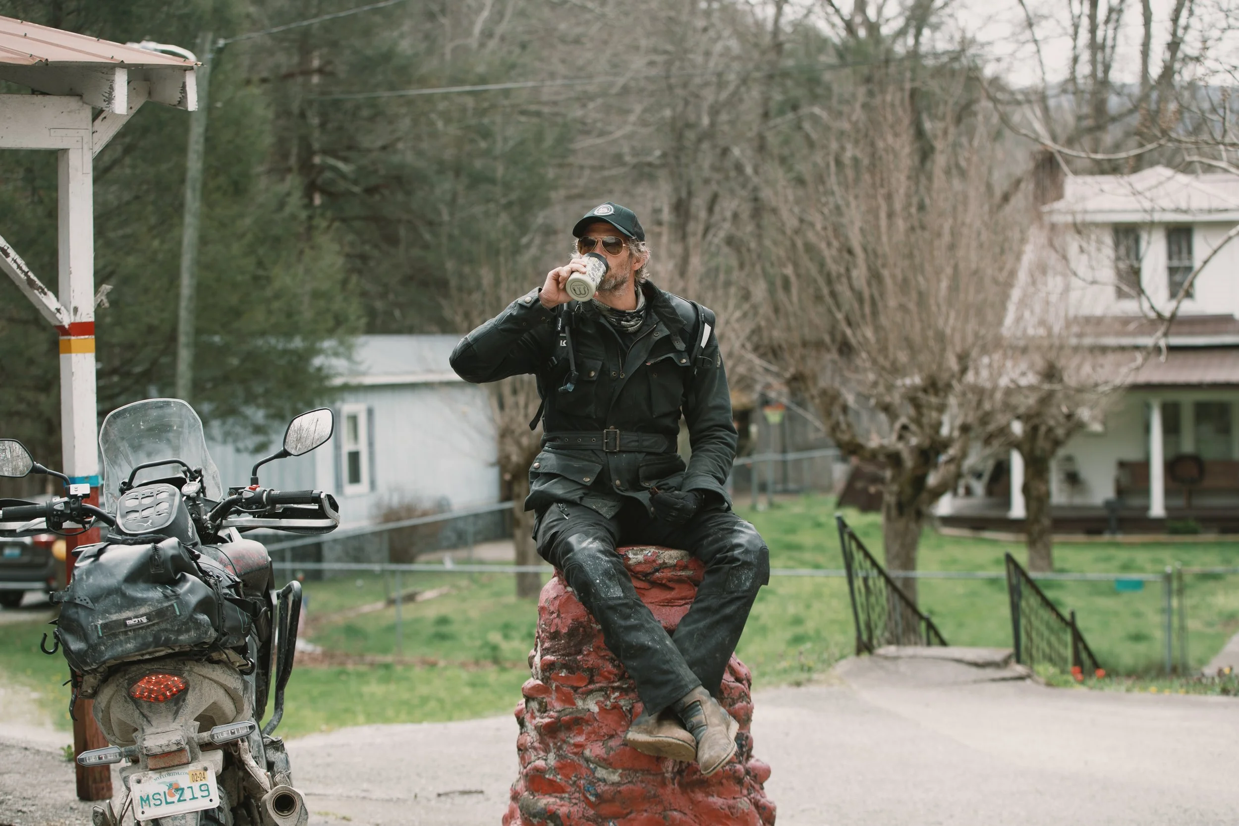 BOTE_Moto_D4_042251231.jpg