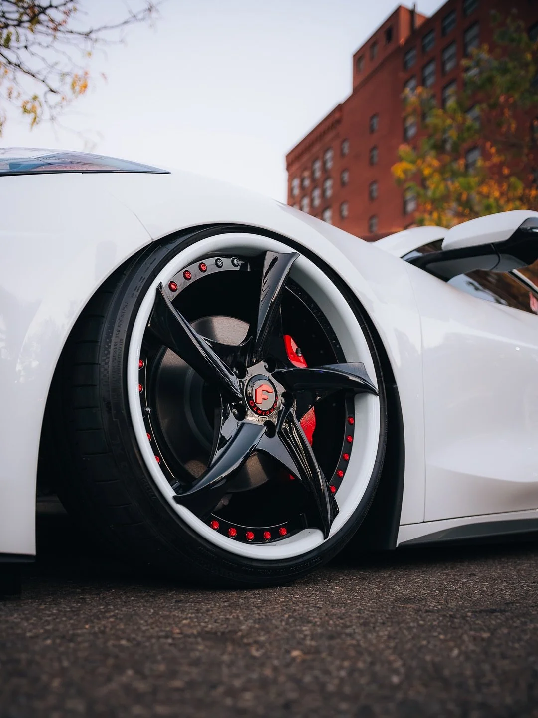 I can&rsquo;t get enough of this C8&hellip; 😮&zwj;💨🔥

🏎️: @autosportplus 
📸: @madebytreven 

-

#corvettec8 #c8stingray #corvetteclub #carphotography #automotivephotographer #carphotoshoot #ohiocarscene #carsofinstagram #cargram #carswithoutlimi
