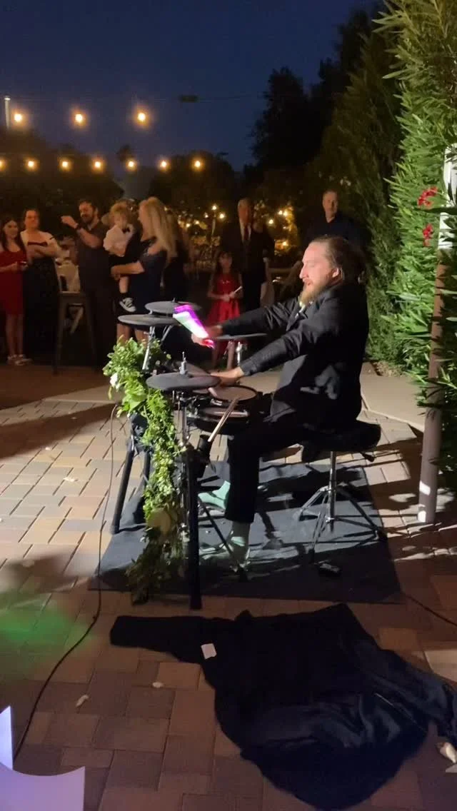 When the Groom is an absolute legend! This wedding was such a blast. 🚀💥