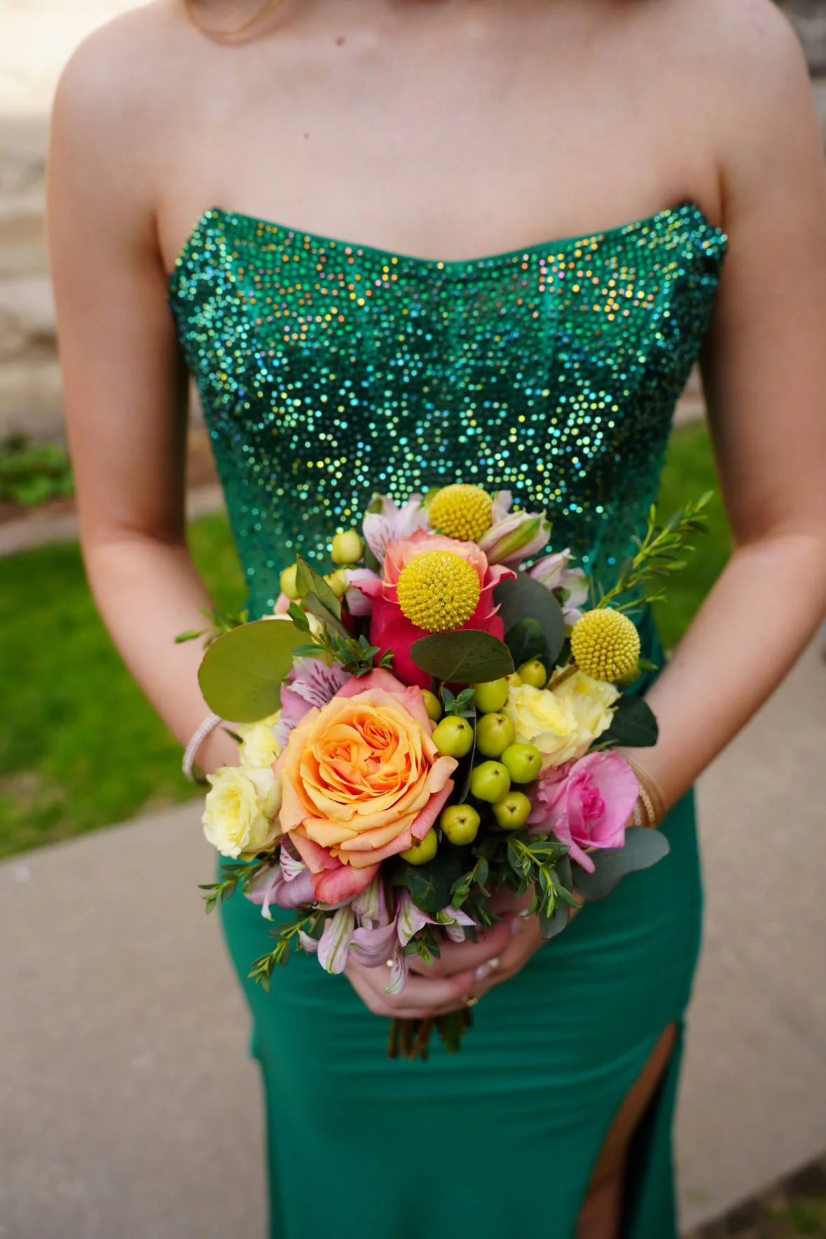 "Nose gay" handheld bouquet