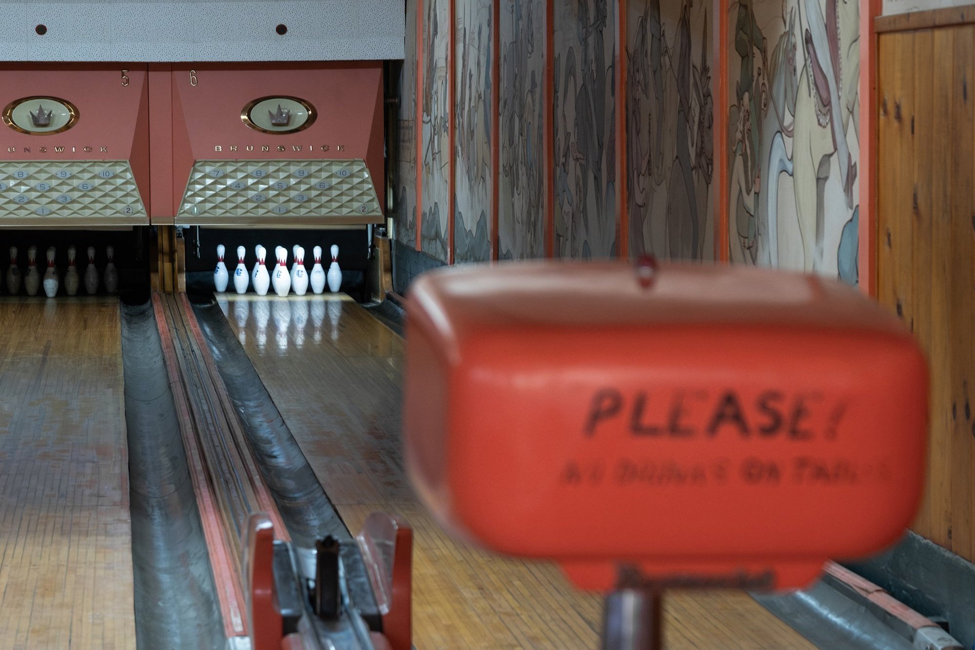 Pioneer Bowl: The Coolest Thing to Do Near Joshua Tree Might Be in Pioneertown