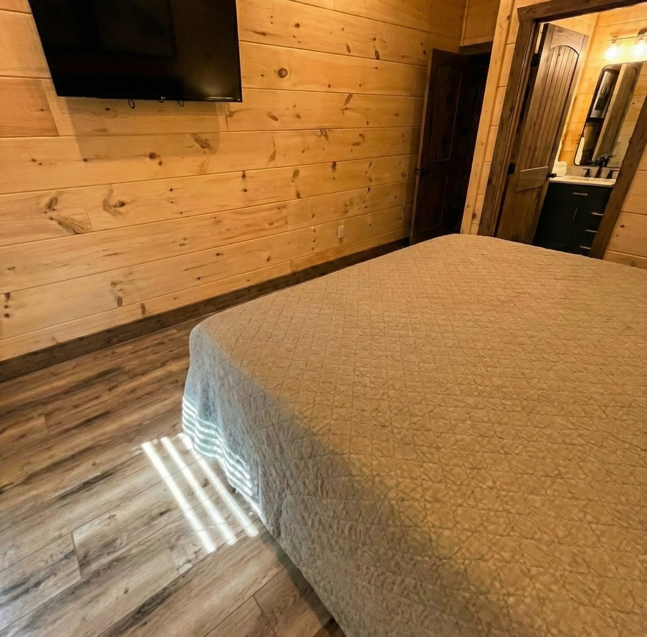 Bedroom #10 Queen Size Bed, w/Private En Suite Bathroom. Single Occupancy $2900 or Double Occupancy $5000. ($1000 Deposit Due Today)