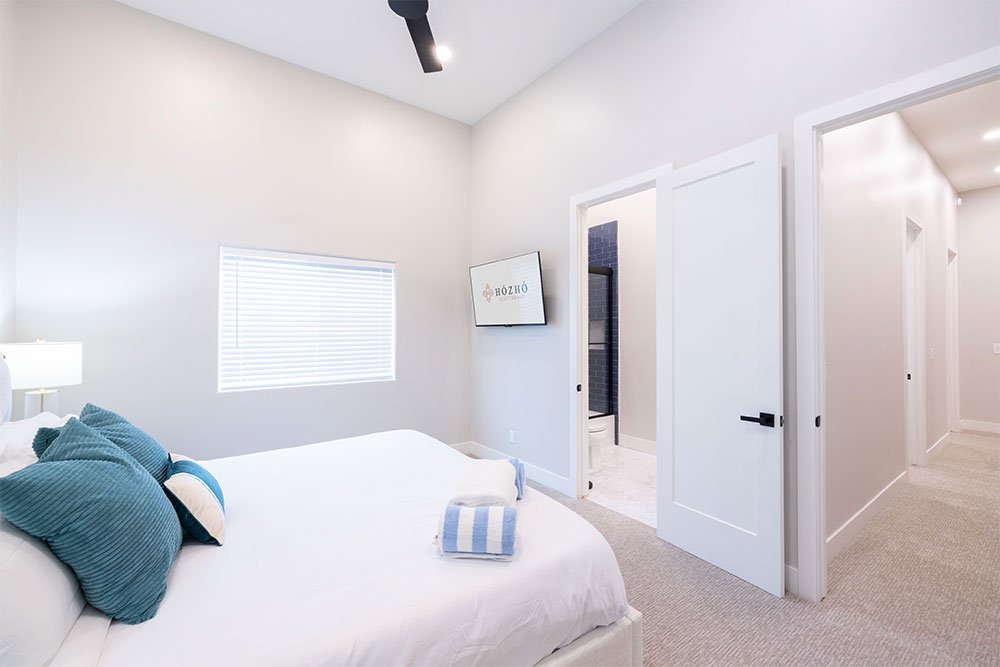 shea-bedroom-09.jpg