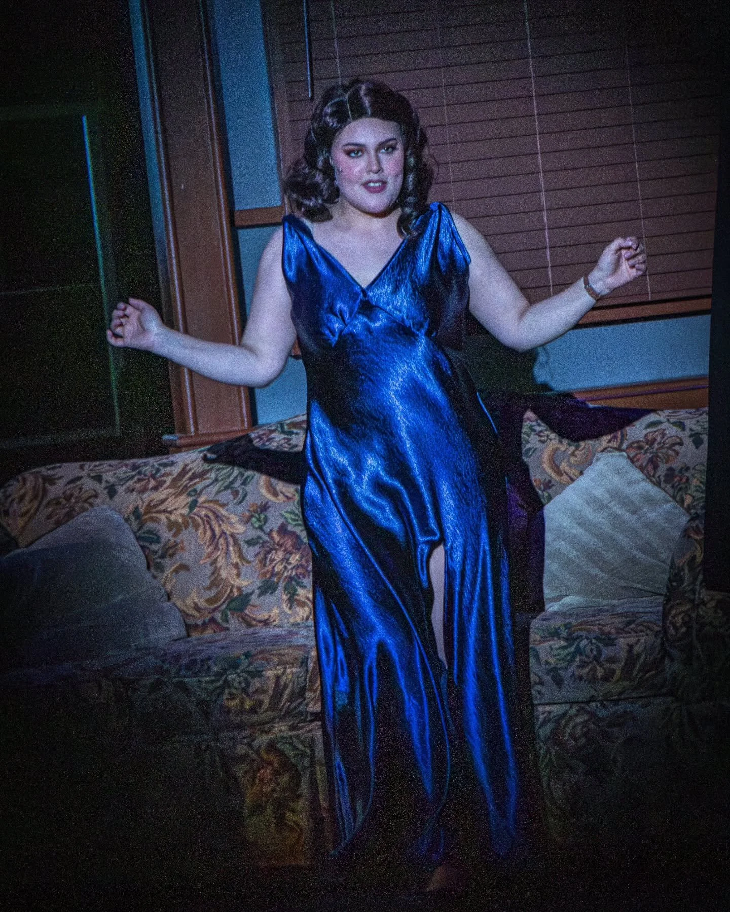 Dance of Death gown, which I dearly wish I posted earlier 🤧🤧 this dress was simple but made me a bit neurotic. Cut on the bias 👹🥴 Worn by the lovely @magaly.x.16 who absolutely killed it with her JUDY!!!
Design by @ayrika.j 
Photo by @getzemanyof