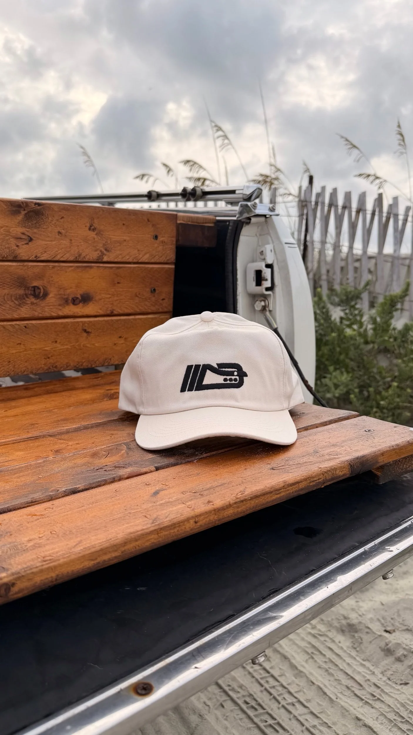 Racing Cap (Tan)