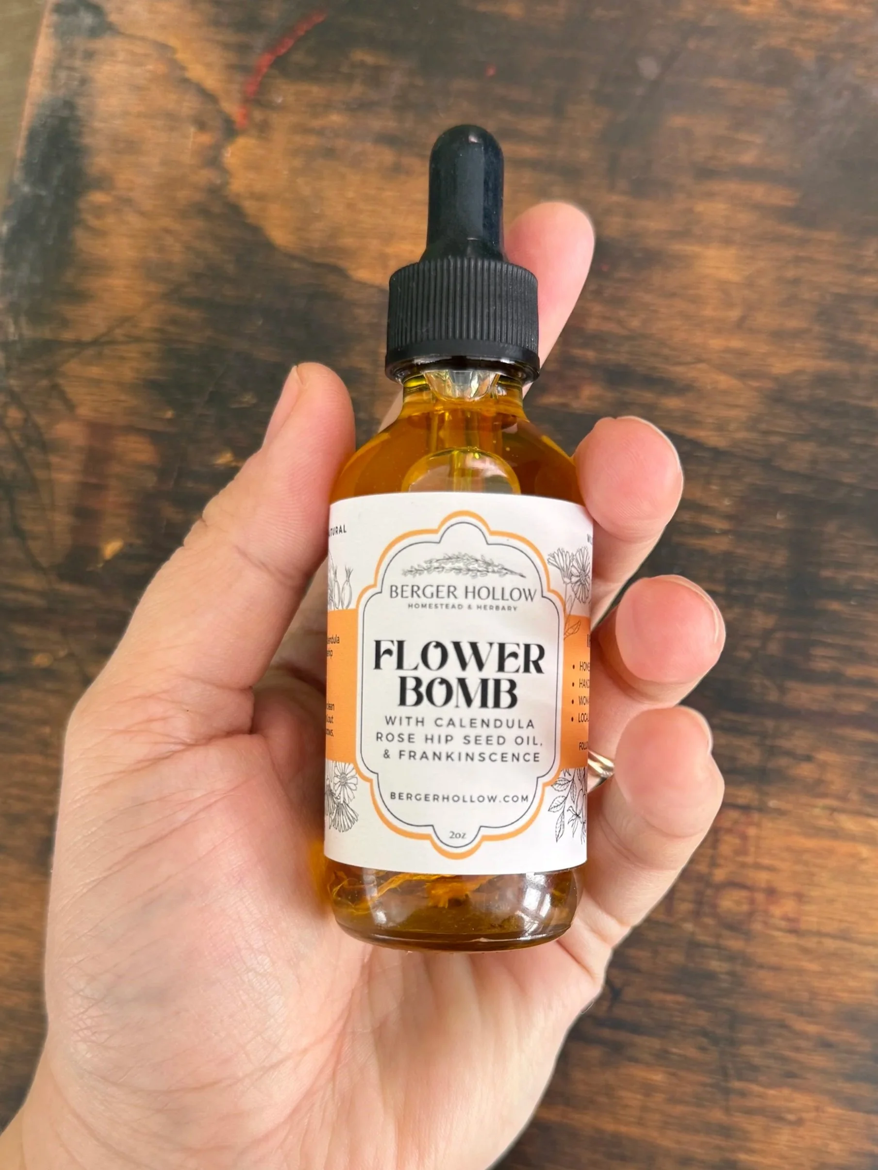 herbal_infused_body_oil