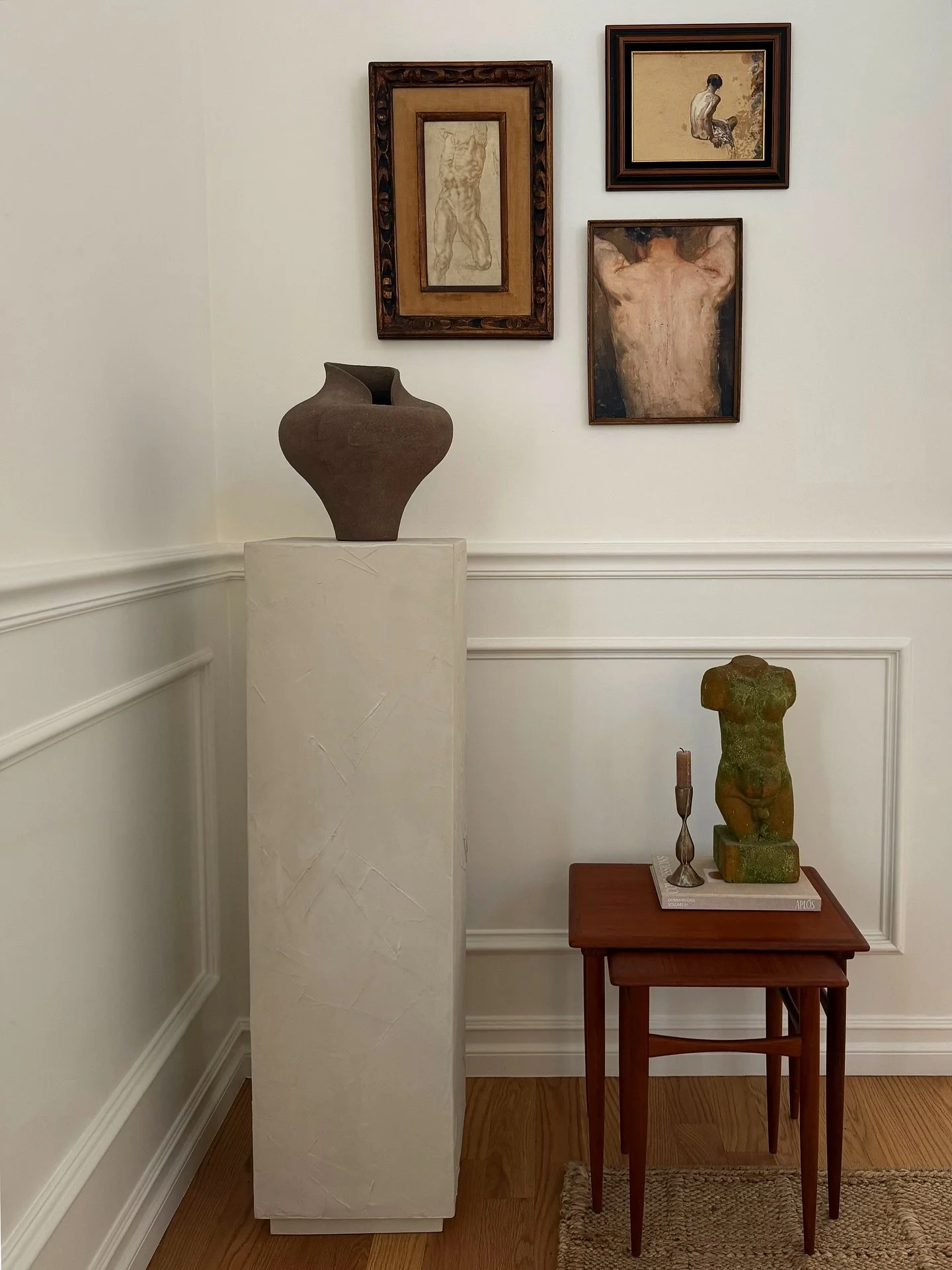 a soft masculine moment for @jonathanmogharrabi + @_mattconrad_ 🥀