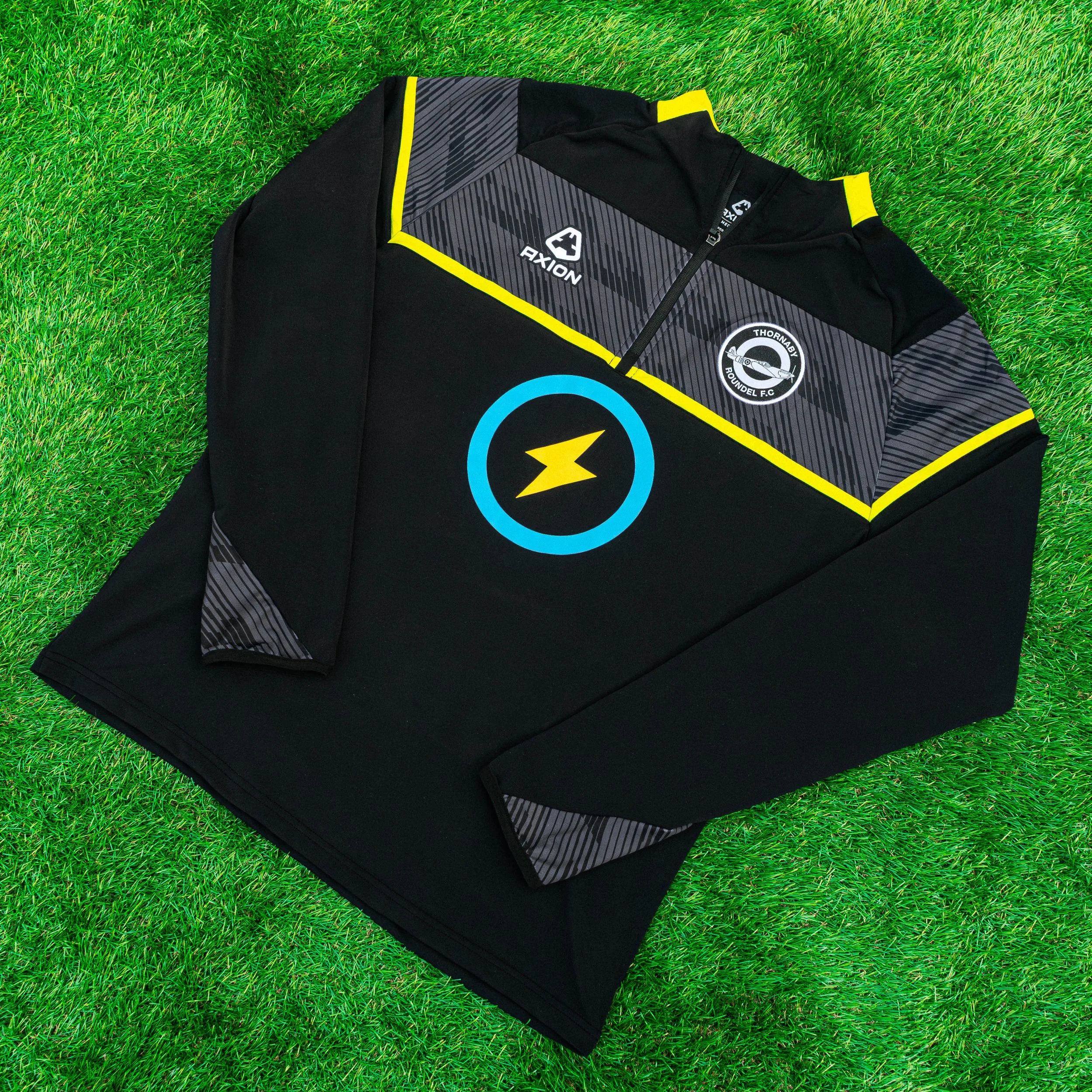 Roundel-QuarterZips-1.jpg