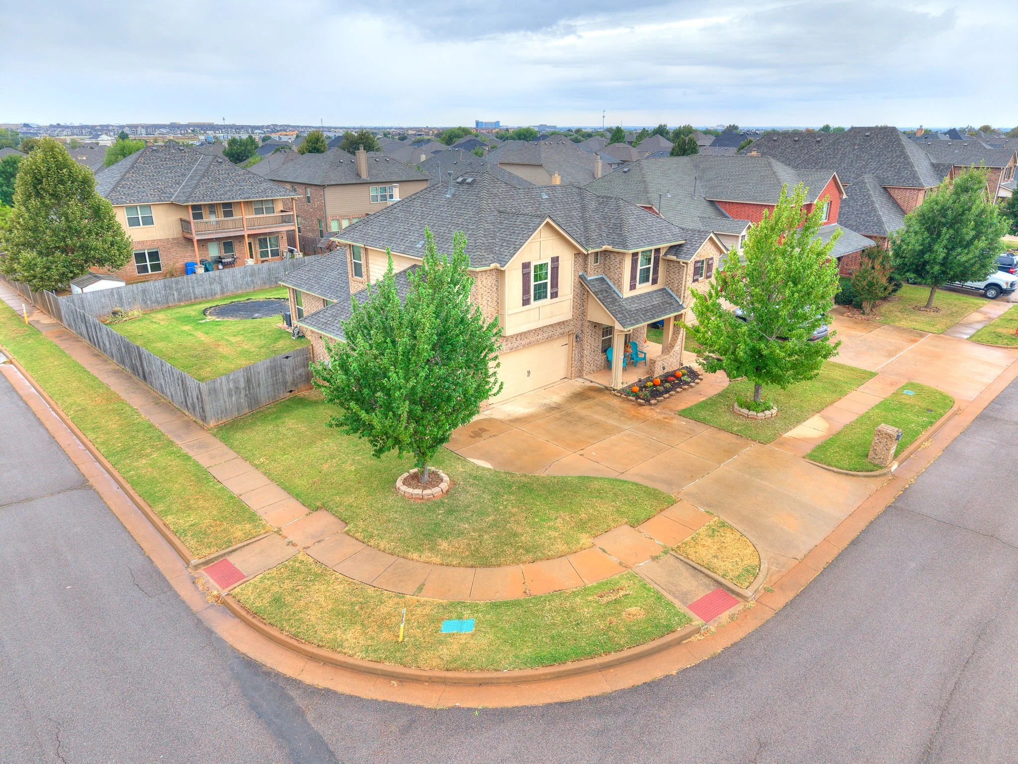 22-web-or-mls-2300 NW 155th St-23.jpg