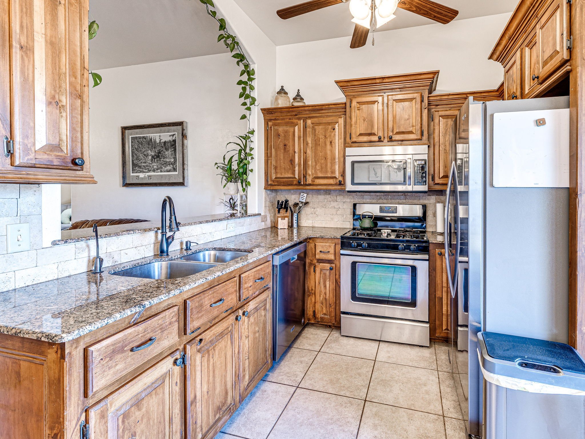 23-web-or-mls-10701 SW 31st Ct-23.jpg