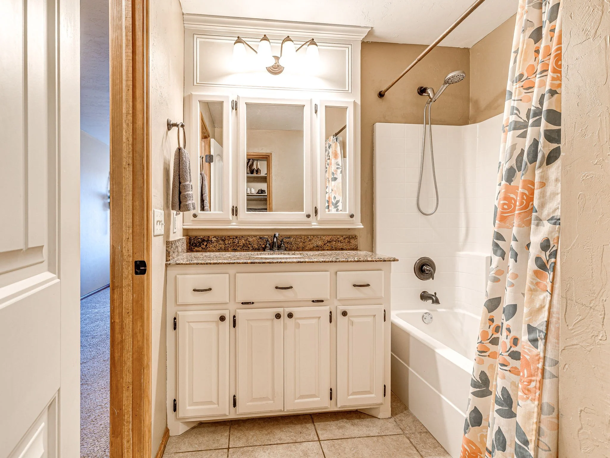 33-web-or-mls-10701 SW 31st Ct-33.jpg