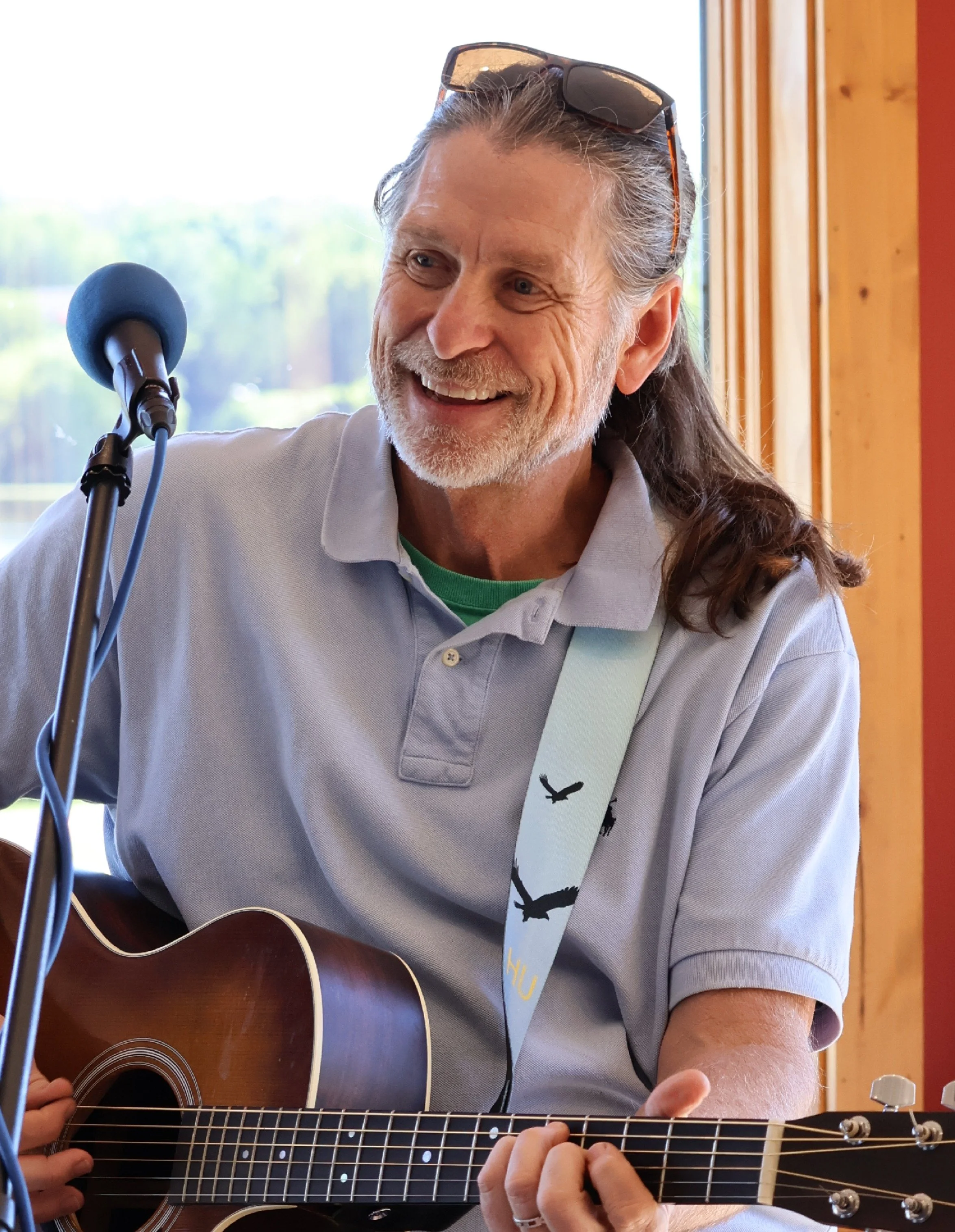 Live Music: Neville White