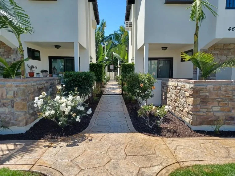 Stain Floor and Exterior Painting