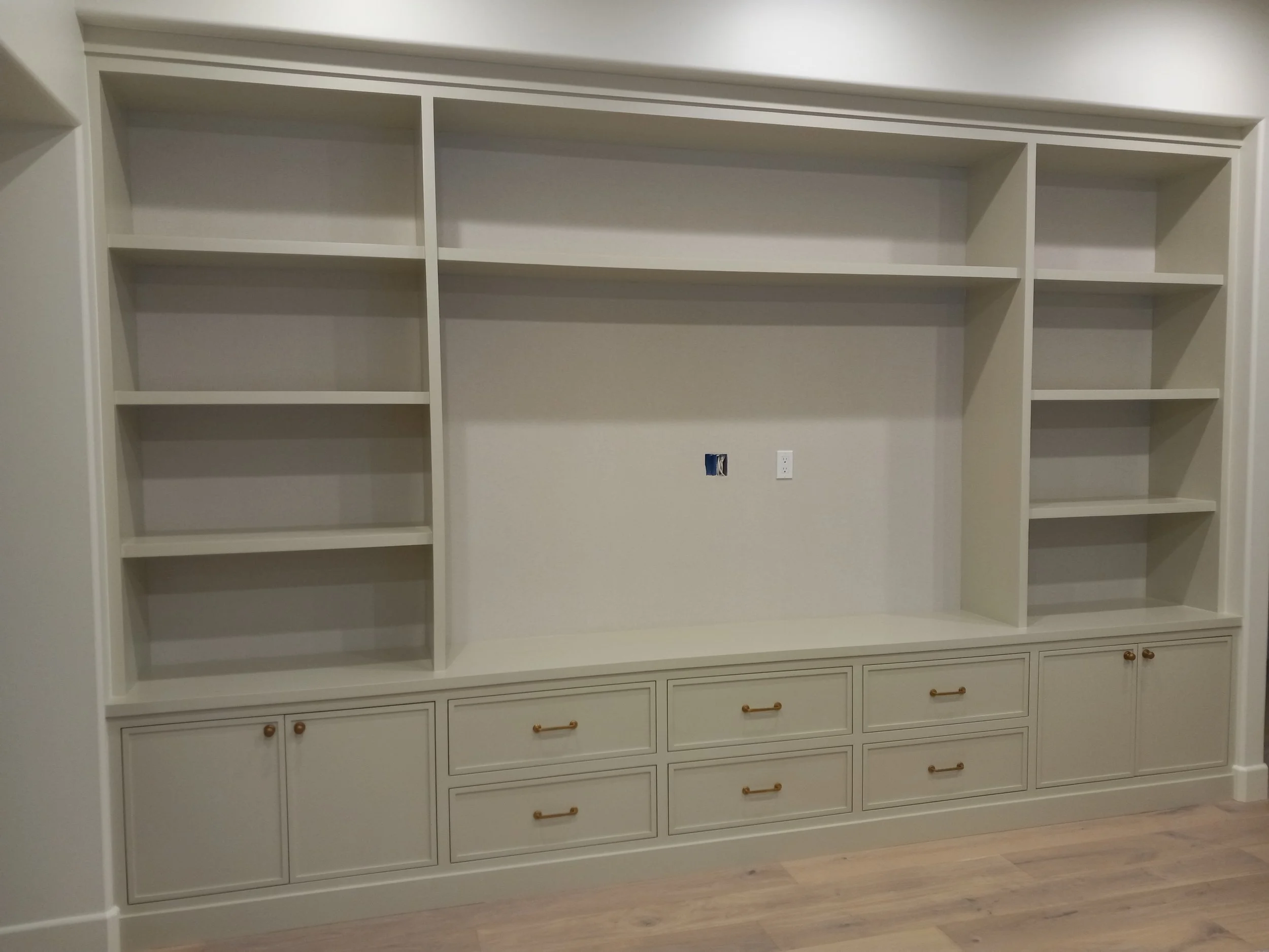 Entertainment Spray Lacquer Finish After in Del Mar.jpg