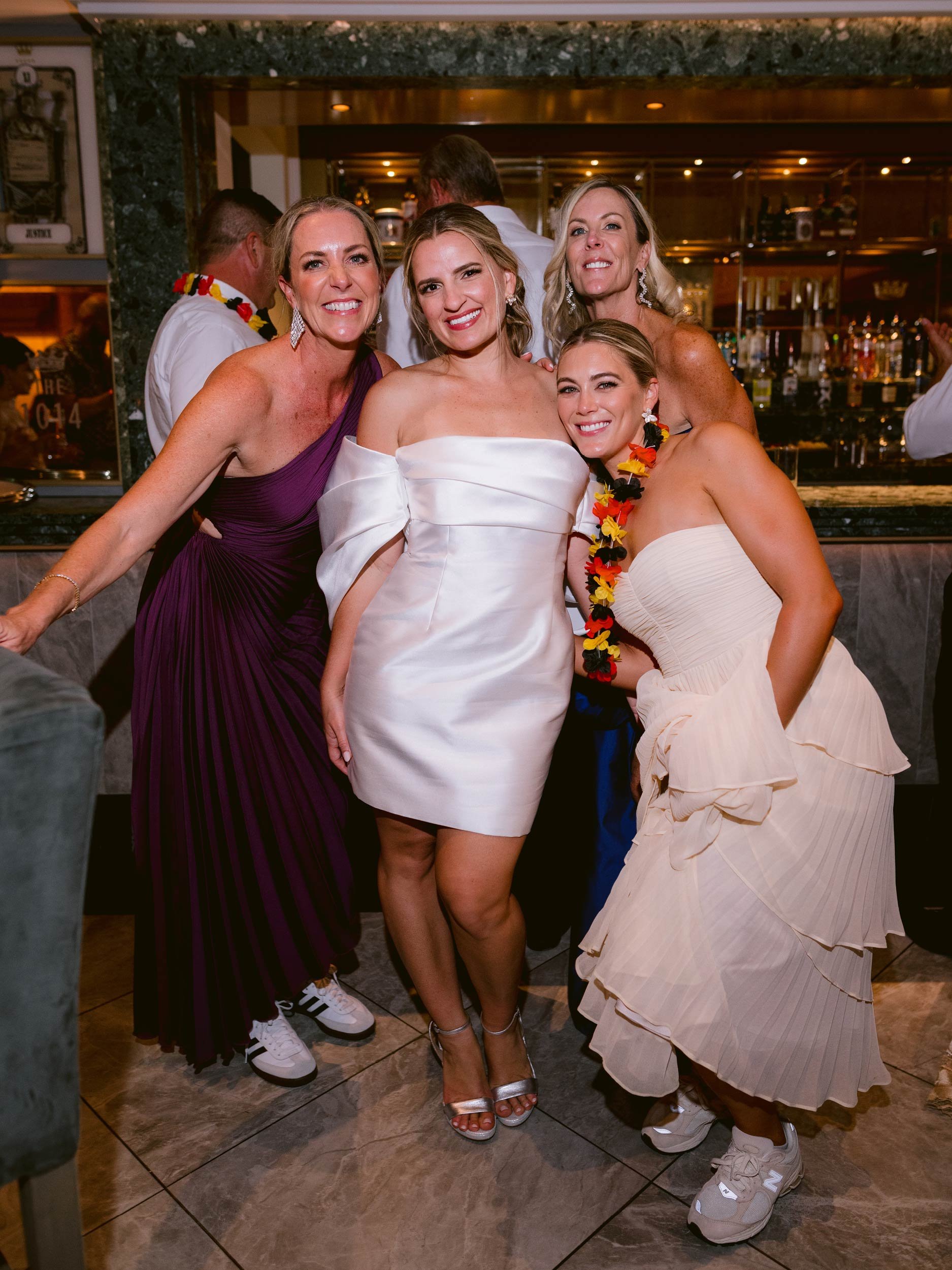 Reception-Dinner-and-Dancing-ar-Dromoland-Castle-Wedding-32.jpg