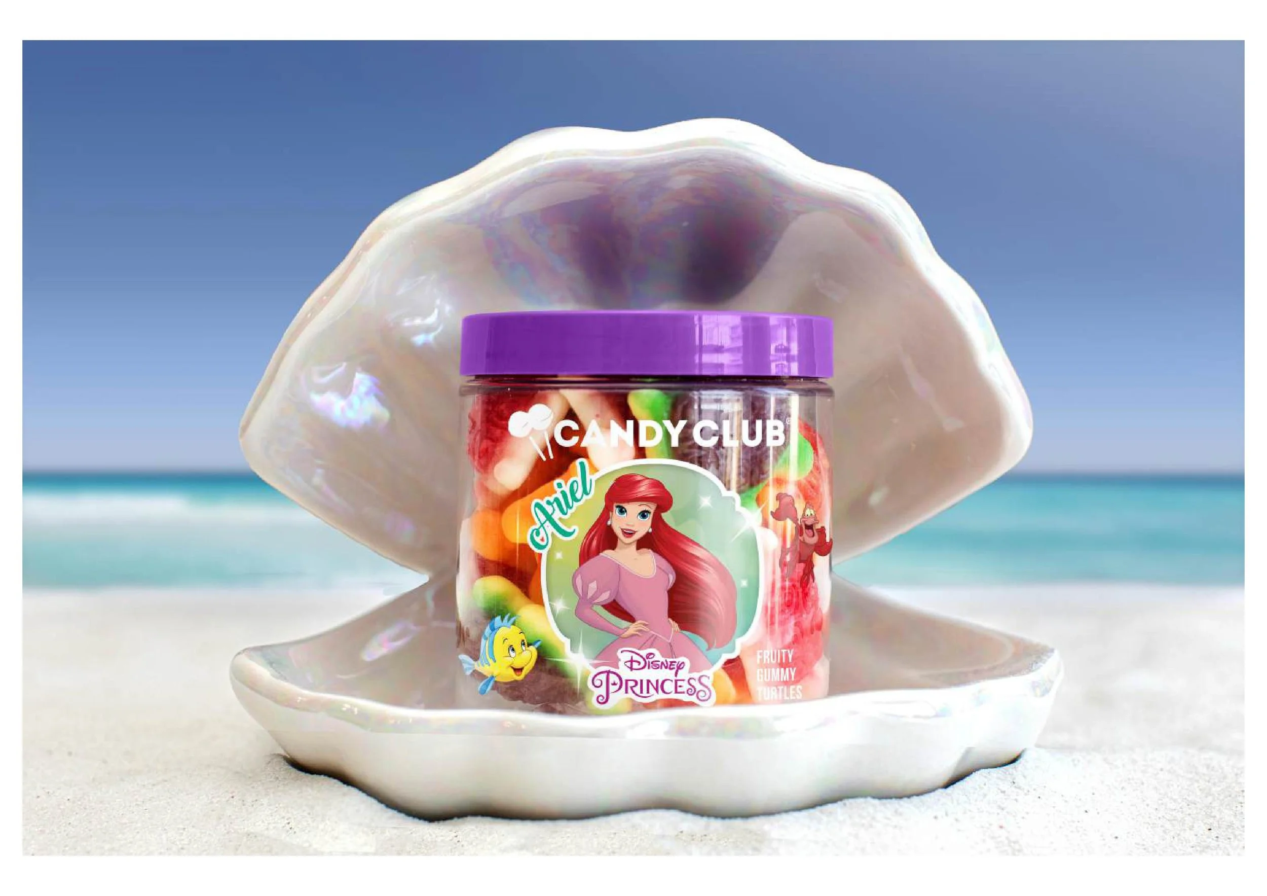 Ariel_Beach_RS17DS-PR-03_Lifestyle-compressed.jpg