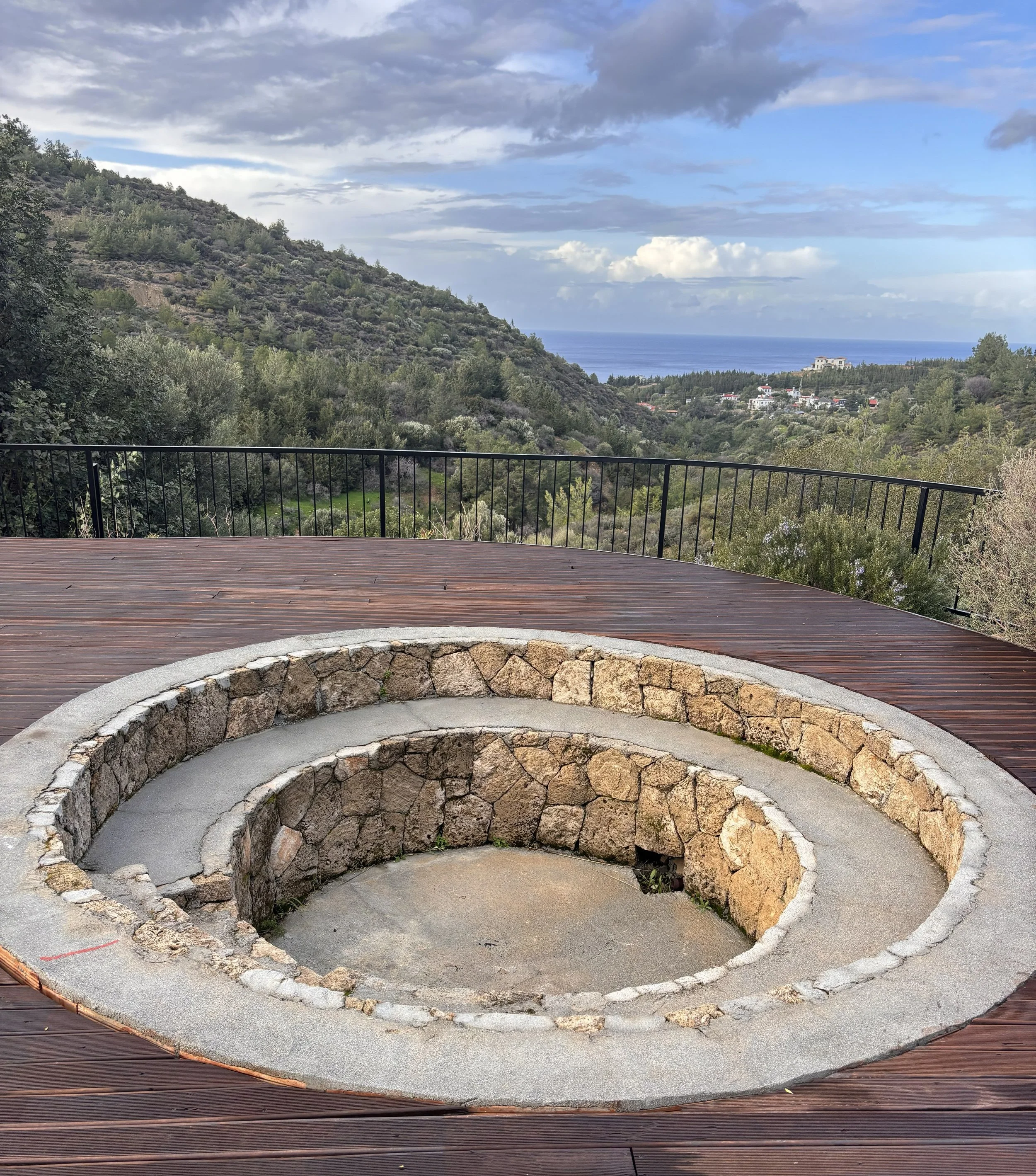 sparkling jacuzzi.jpg