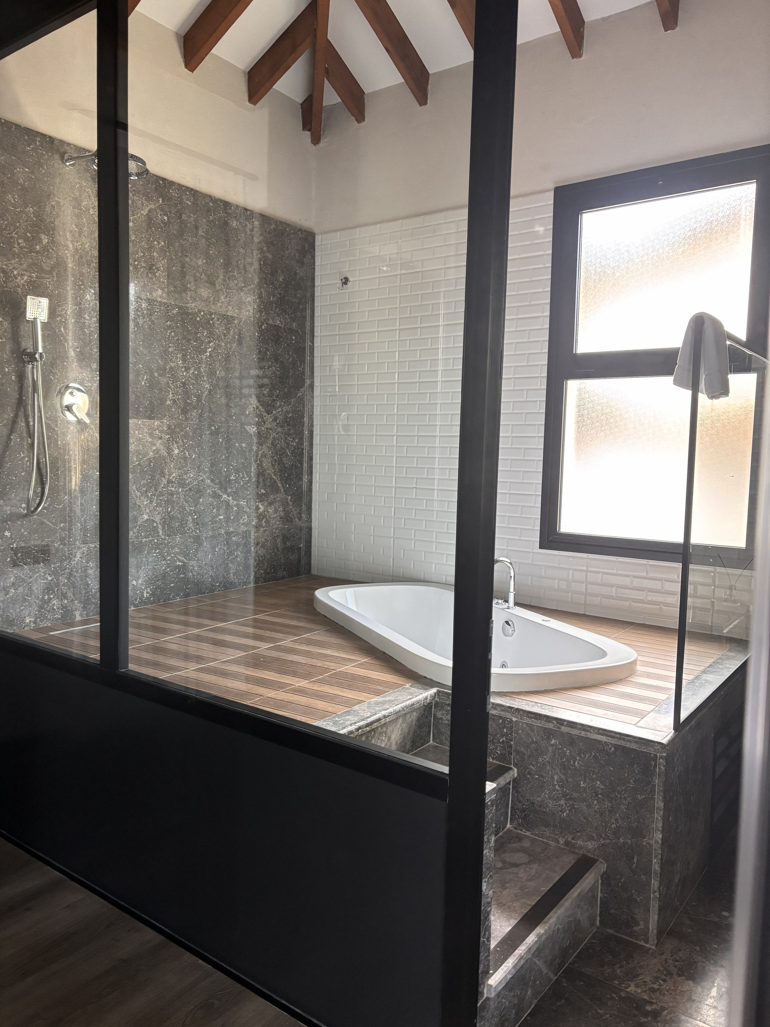 sparkling bath 2.jpg