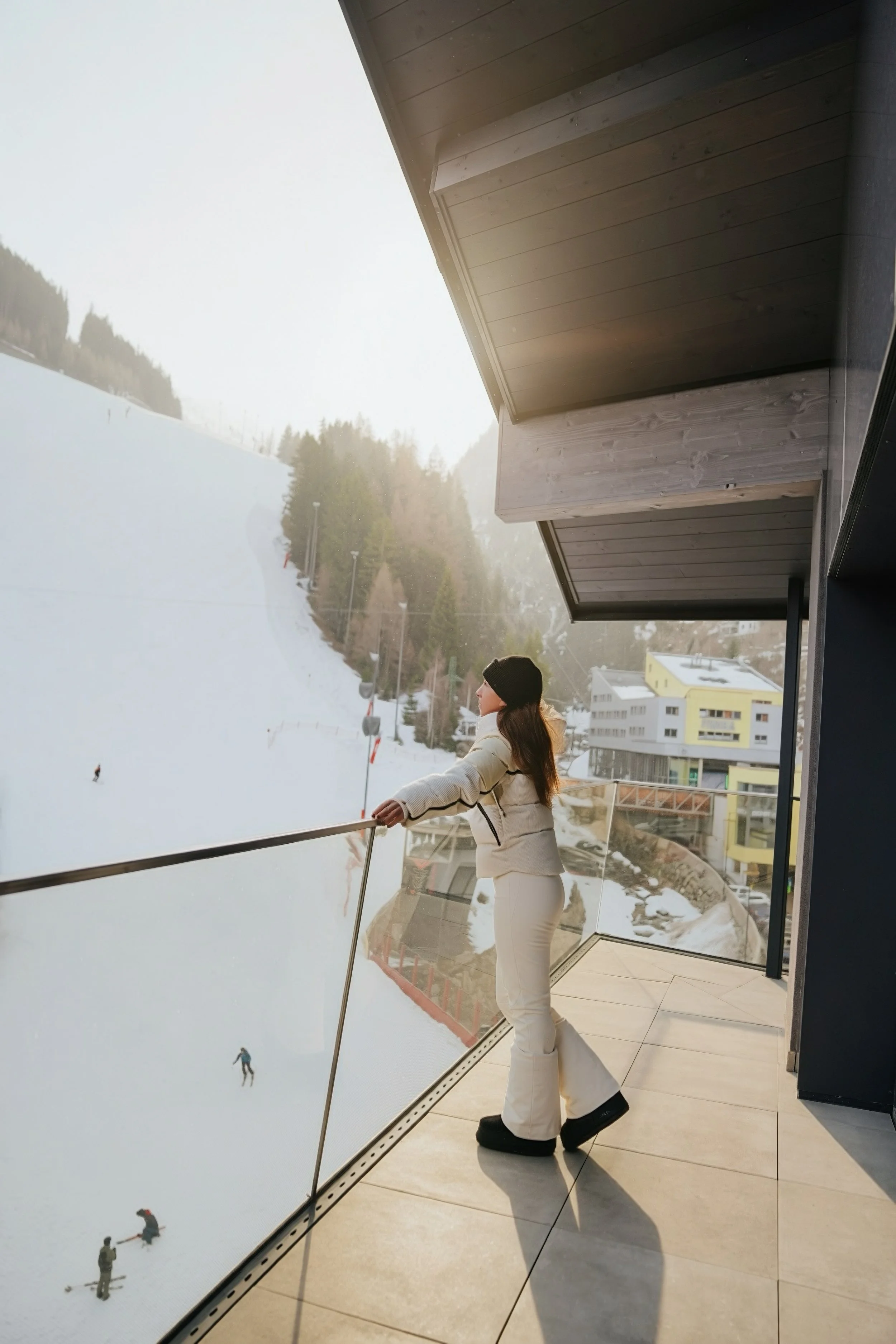 Room Photos Balcony.jpg