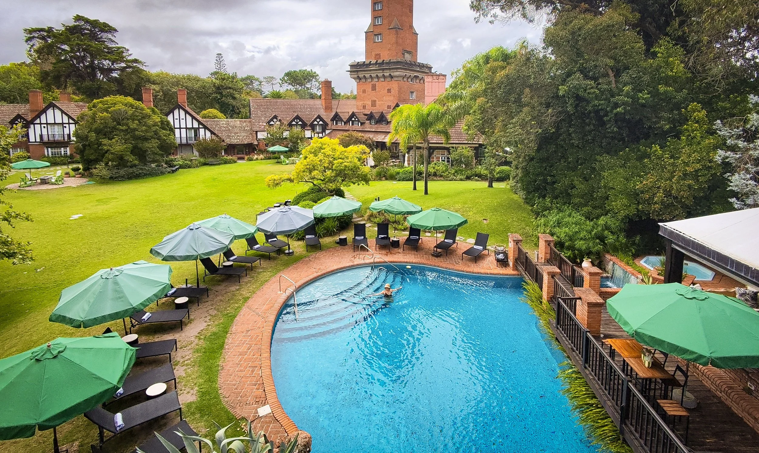 A Timeless Retreat: Hotel L'Auberge Punta del Este