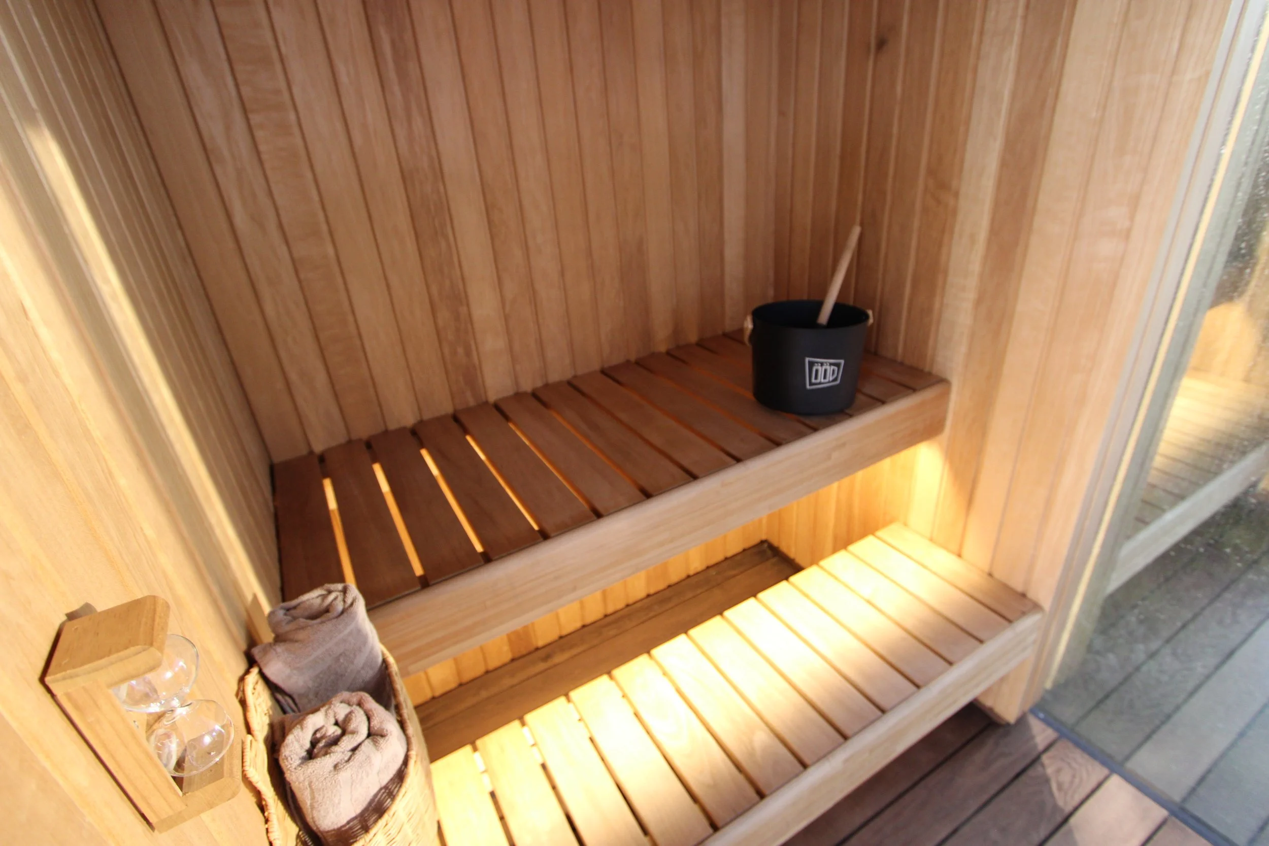Aura retreat sauna 3.JPG