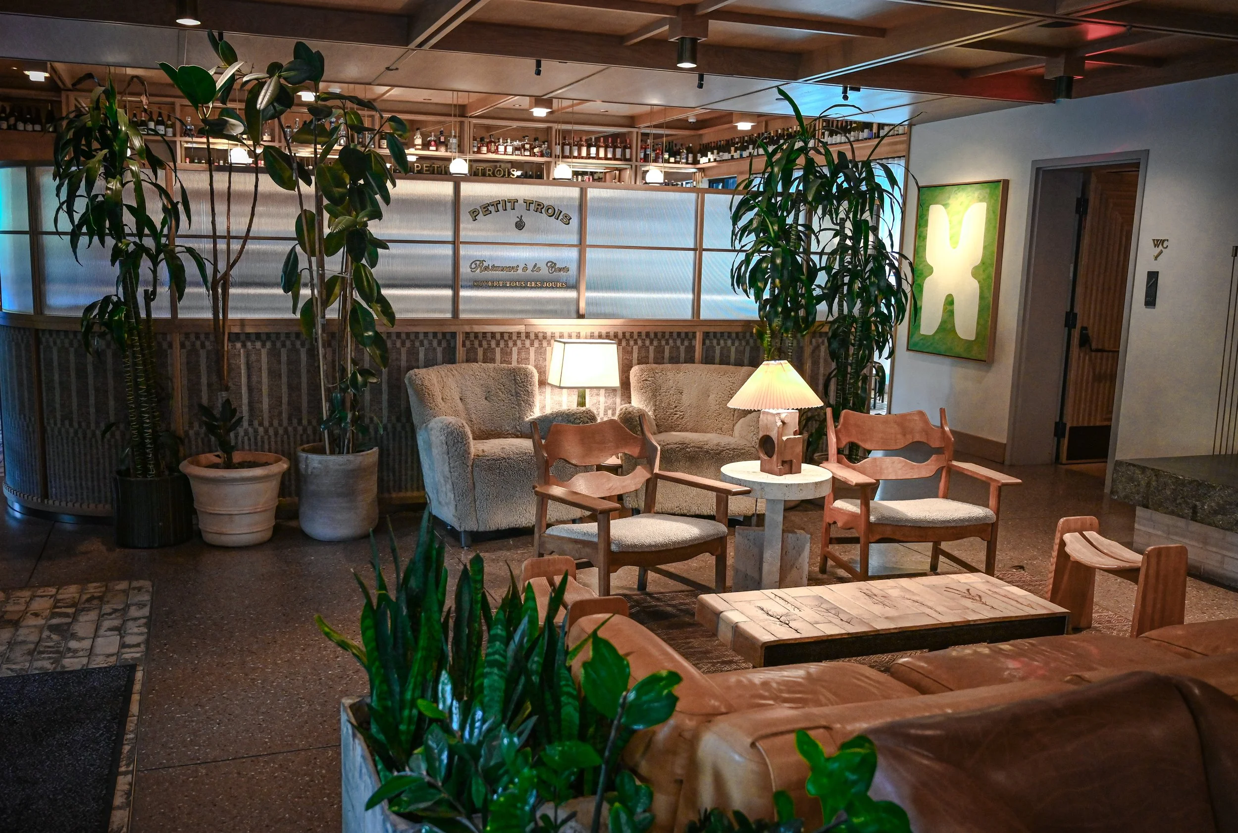 Lobby1.jpg
