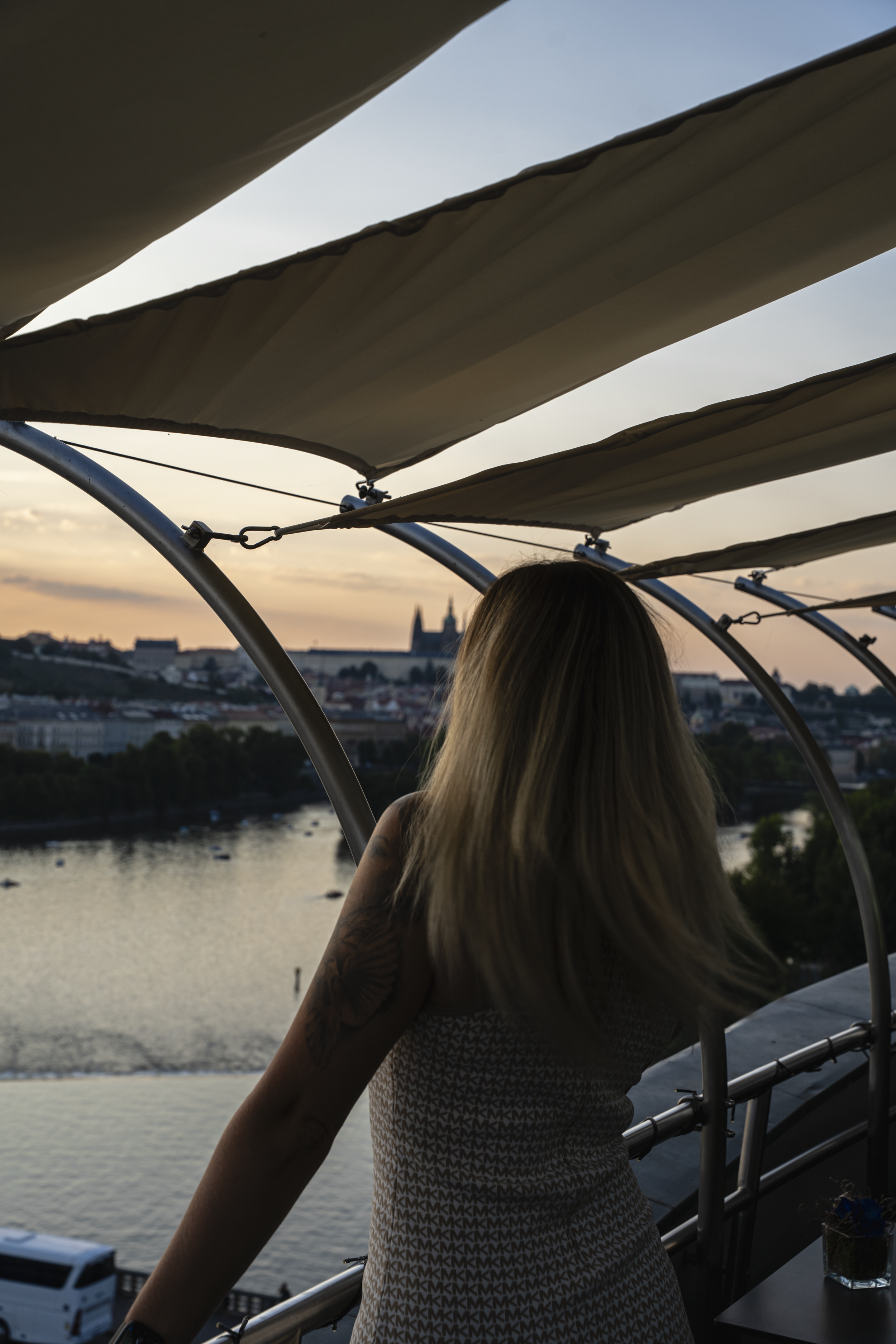 Dancing House-11.png
