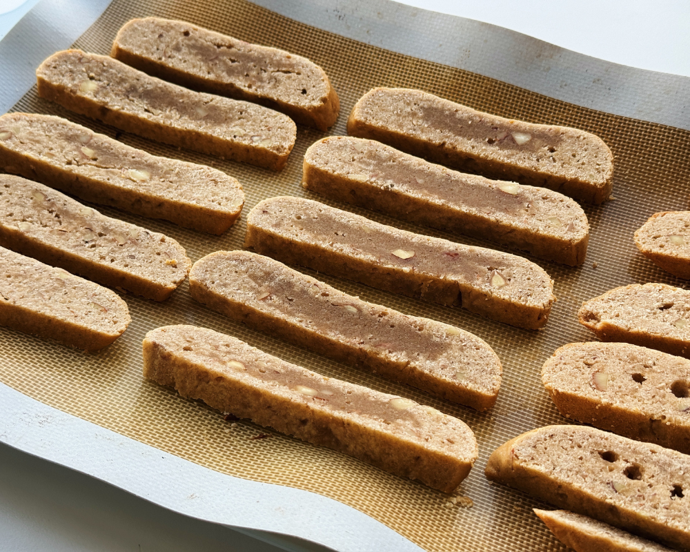 Sliced biscotti on a tray.png