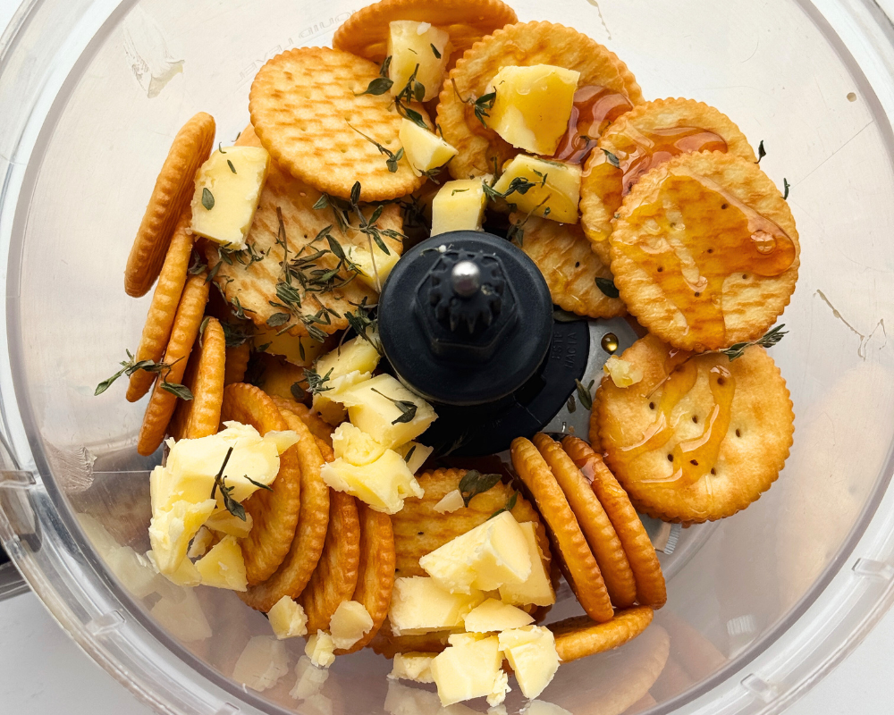 Ritz cracker base.png