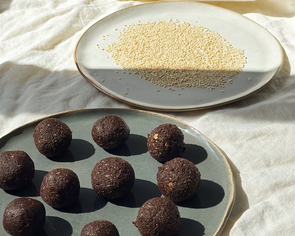 No bake brownie balls rolled.png