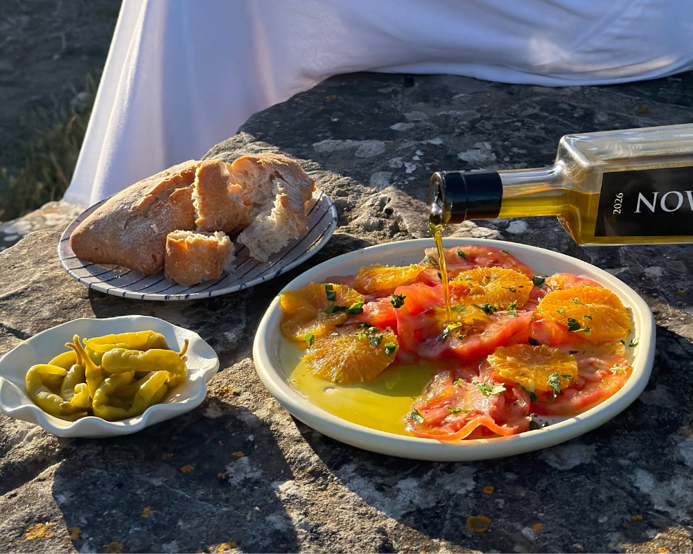 Tomato &amp; Quick-Pickled Orange Salad