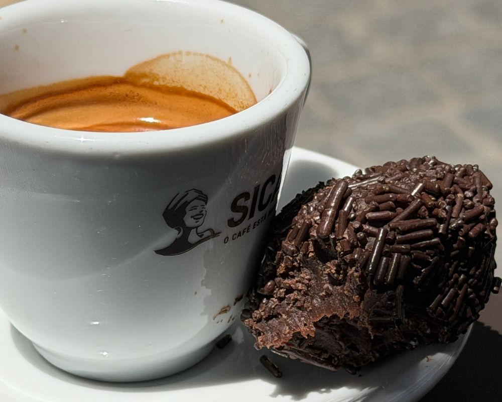 Espresso and Brigadeiro 