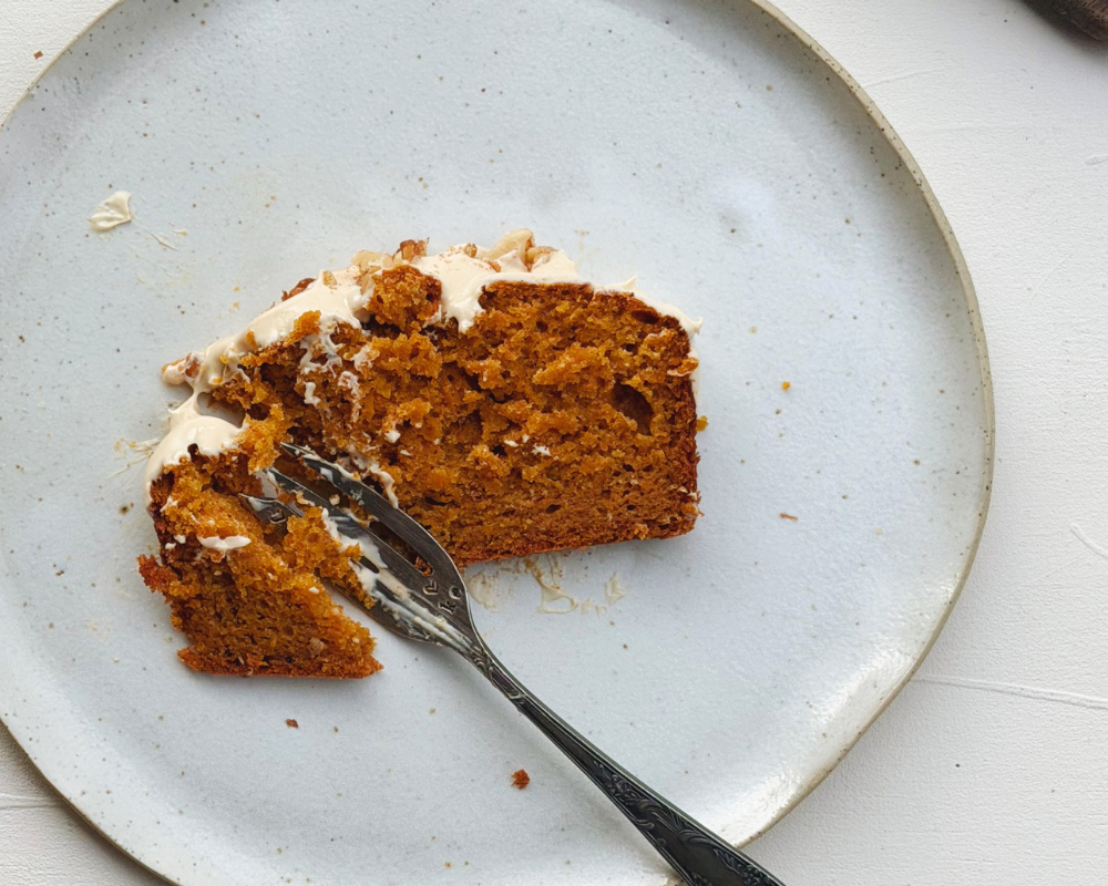 Carrot cake loaf slice.png