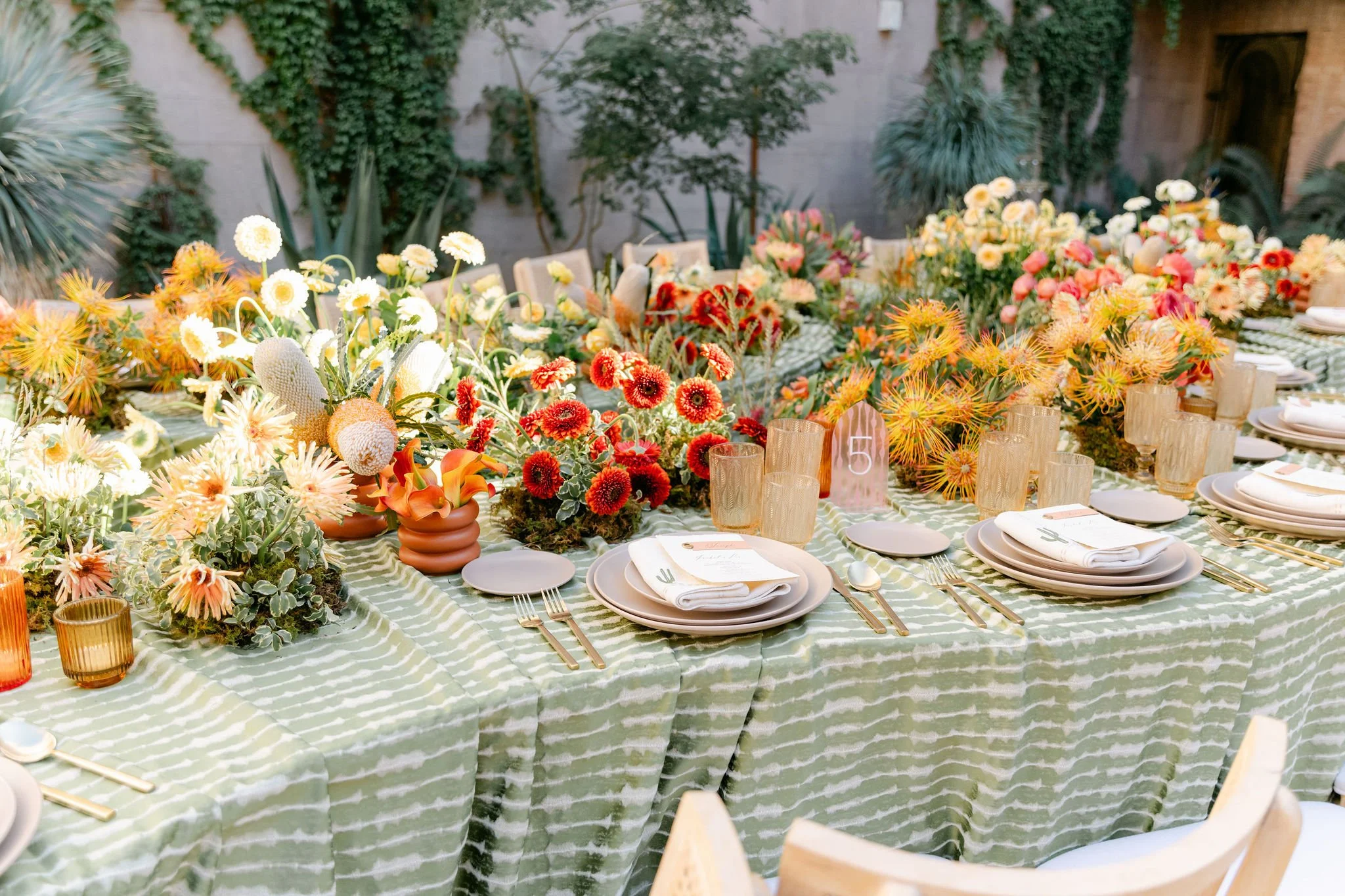 EmilyBriannePhotographyTable-3.jpg