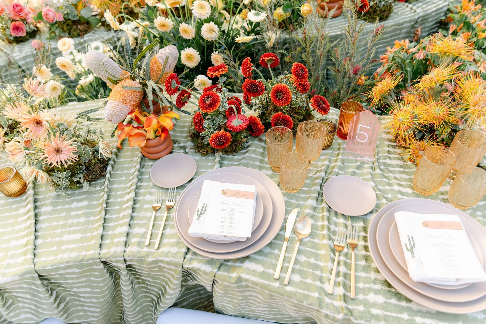 EmilyBriannePhotographyTable-29.jpg