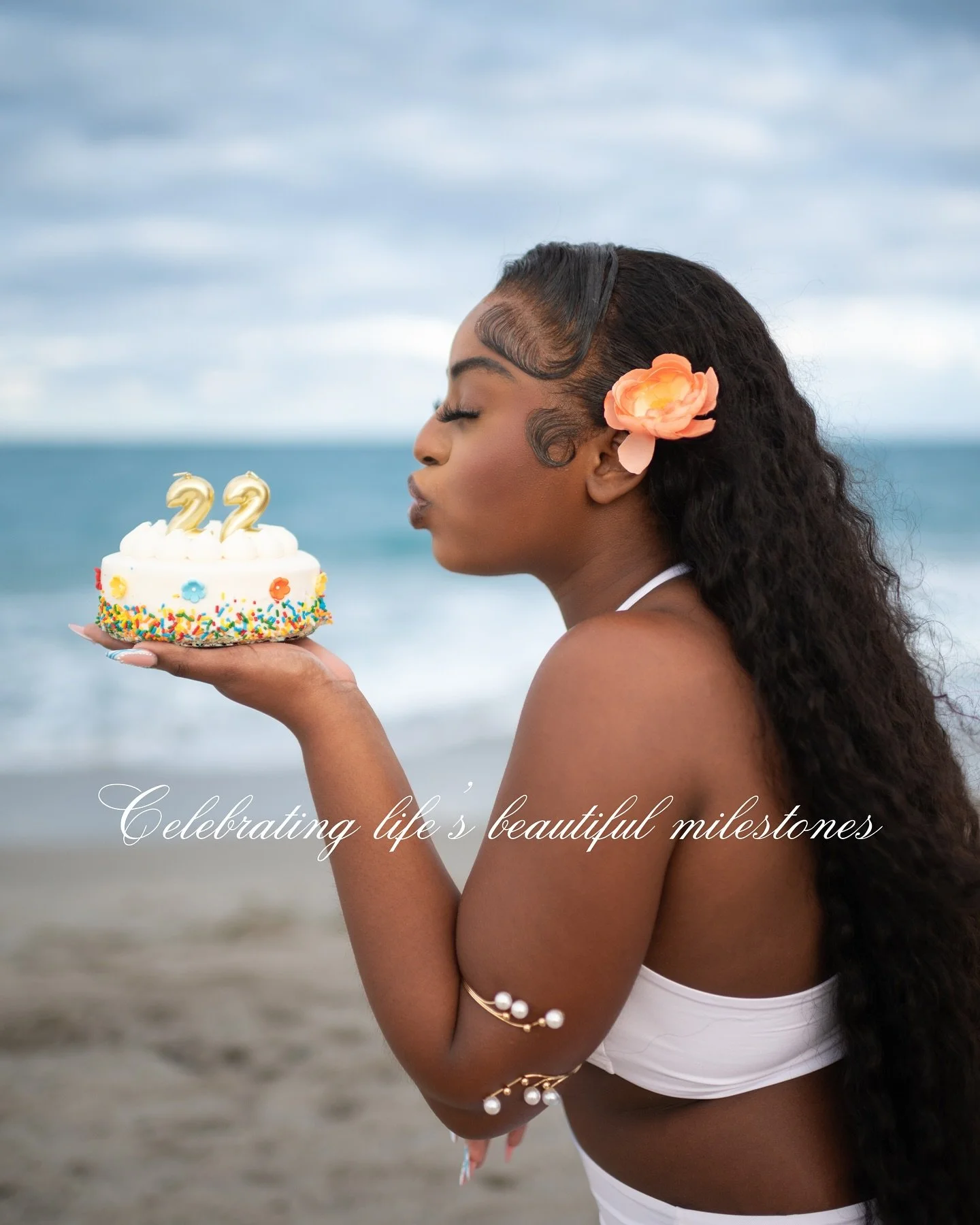 Sun, sand, and stunning portraits joy. 🎂📸 Here&rsquo;s to making memories that last forever. 

🎉 Ready for your special day to shine as bright as this one? Let&rsquo;s capture it together&mdash;DM to book your session!

#BeachPortraits #BirthdayPh
