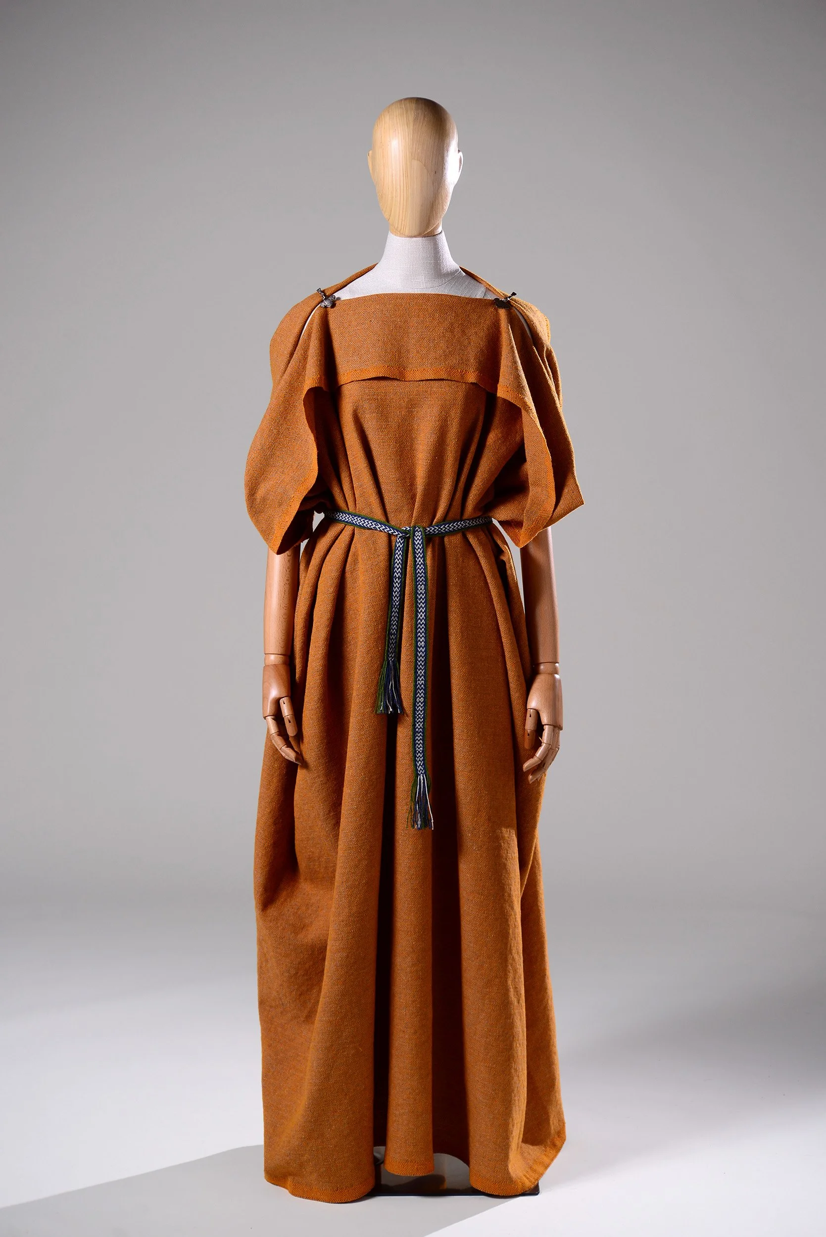 Anglo-Saxon-Woven-Girdle-2.jpg