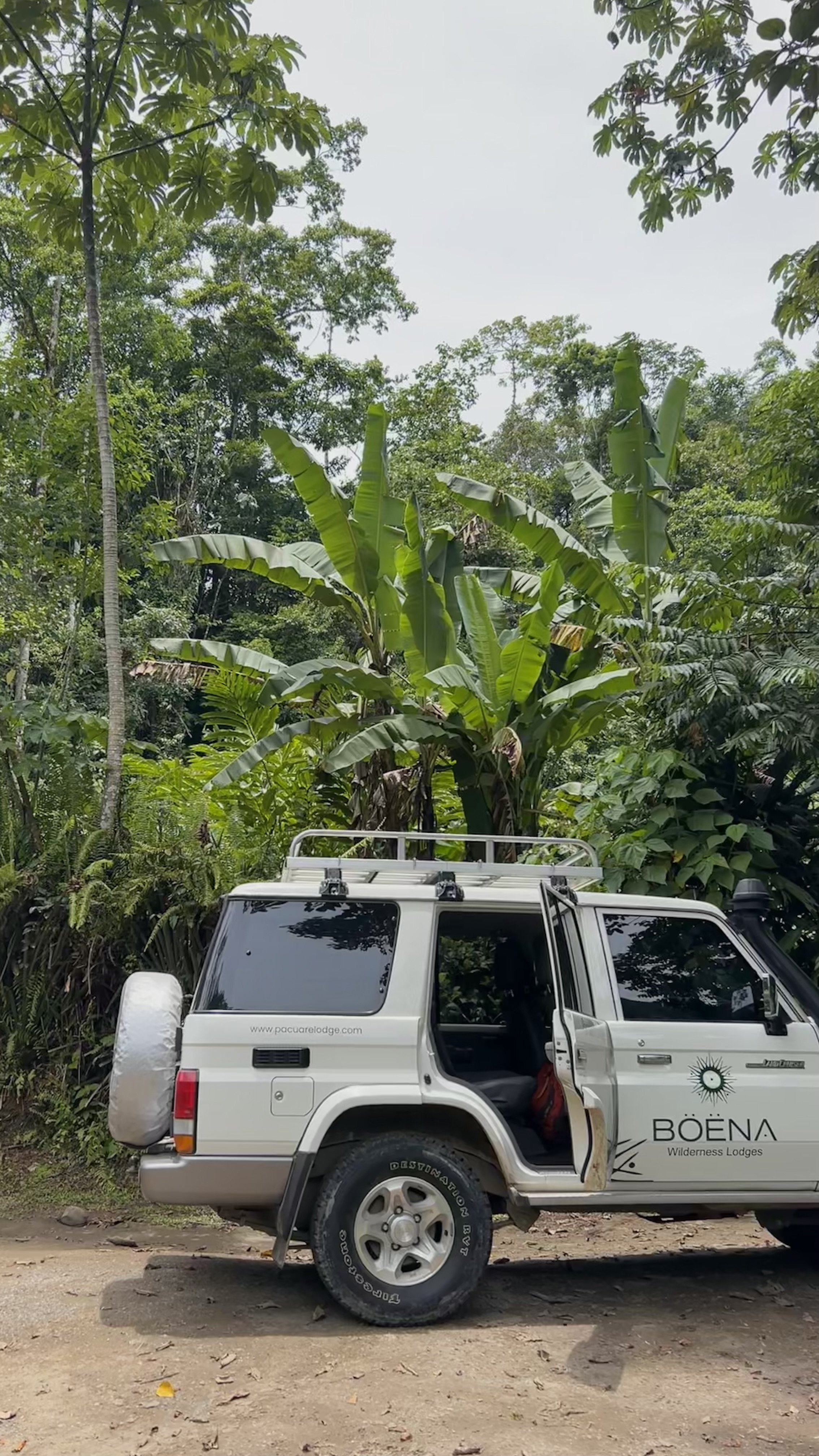 Luxury Jungle Cruisers. Pacuare, Costa Rica (2023)