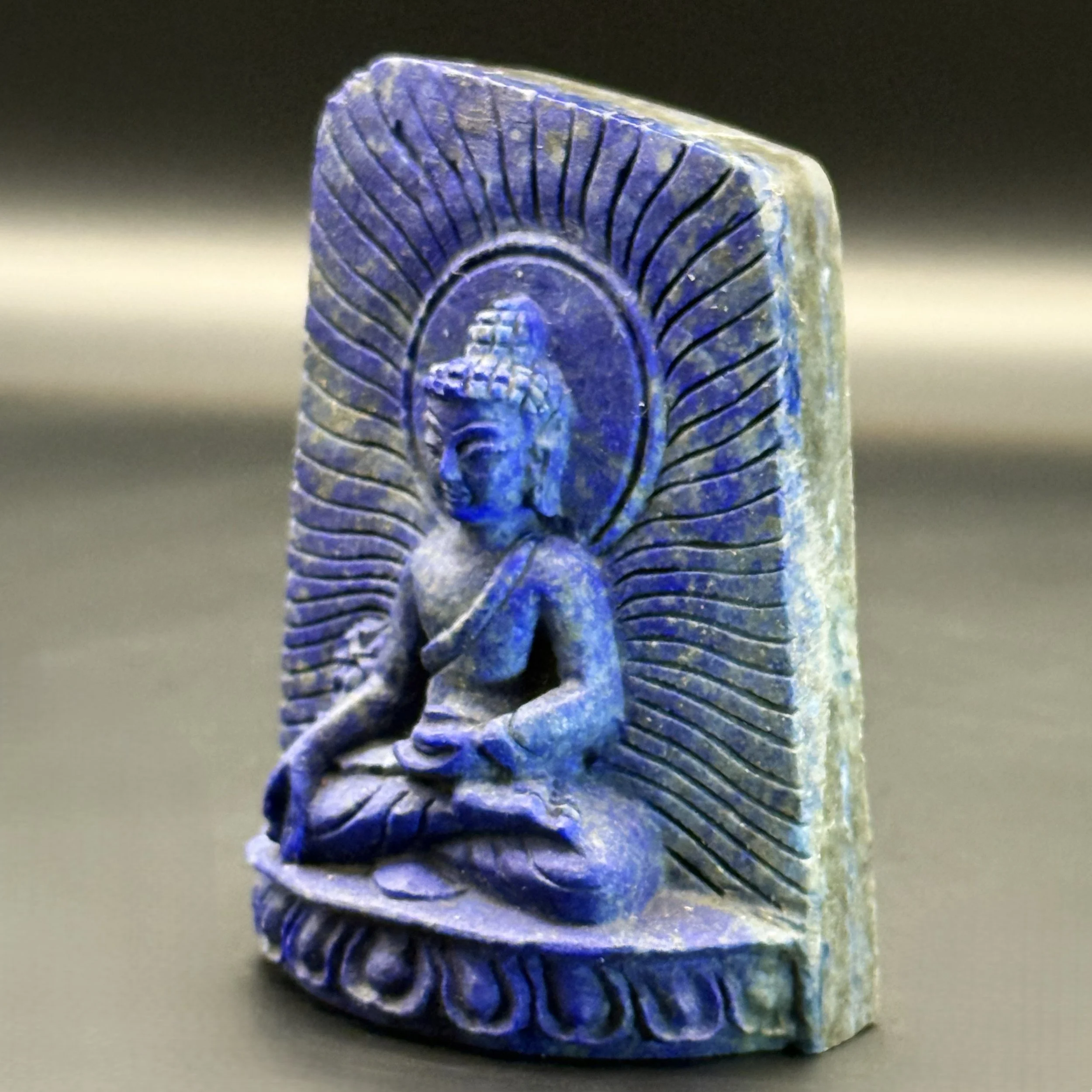 B3 Meditating Buddha (Lapis Fine Art) (5).jpg