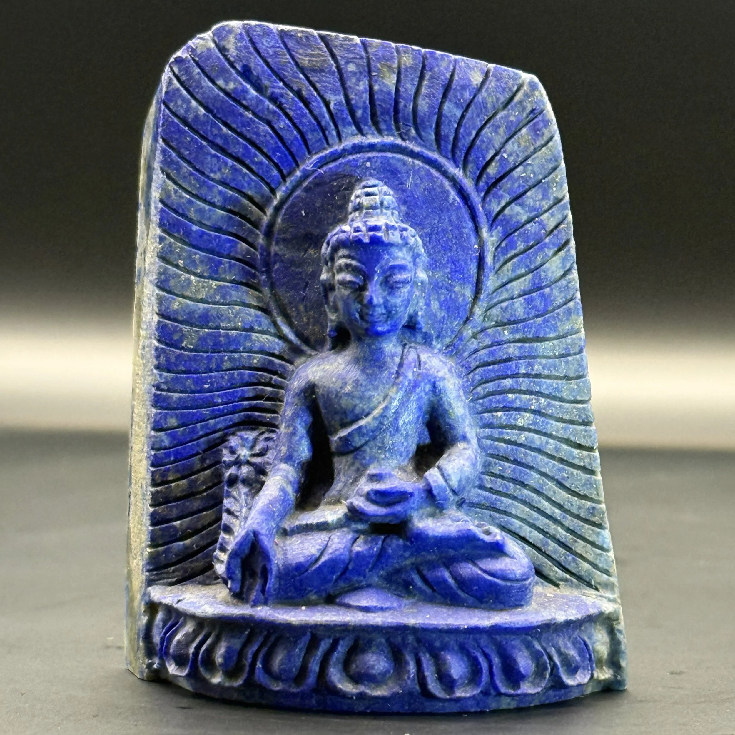 B3 Meditating Buddha (Lapis Fine Art) (4).jpg