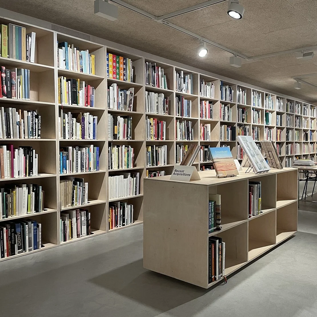 Visit The Library at Midway Contemporary Art