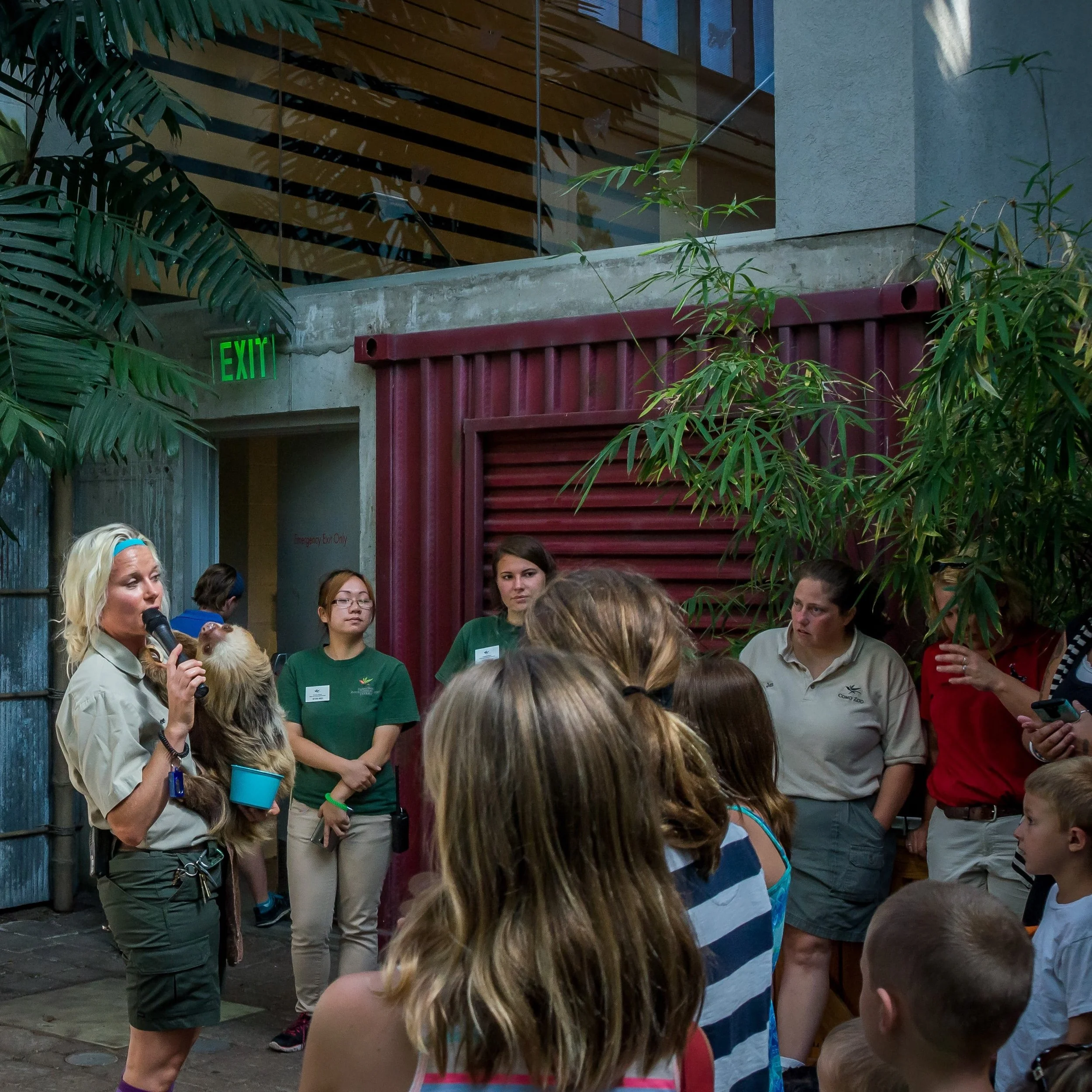 Zookeeper Talk @ Como Zoo