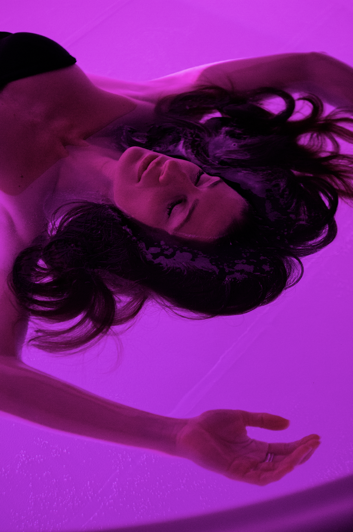Floatation Therapy - Deep in Meditation