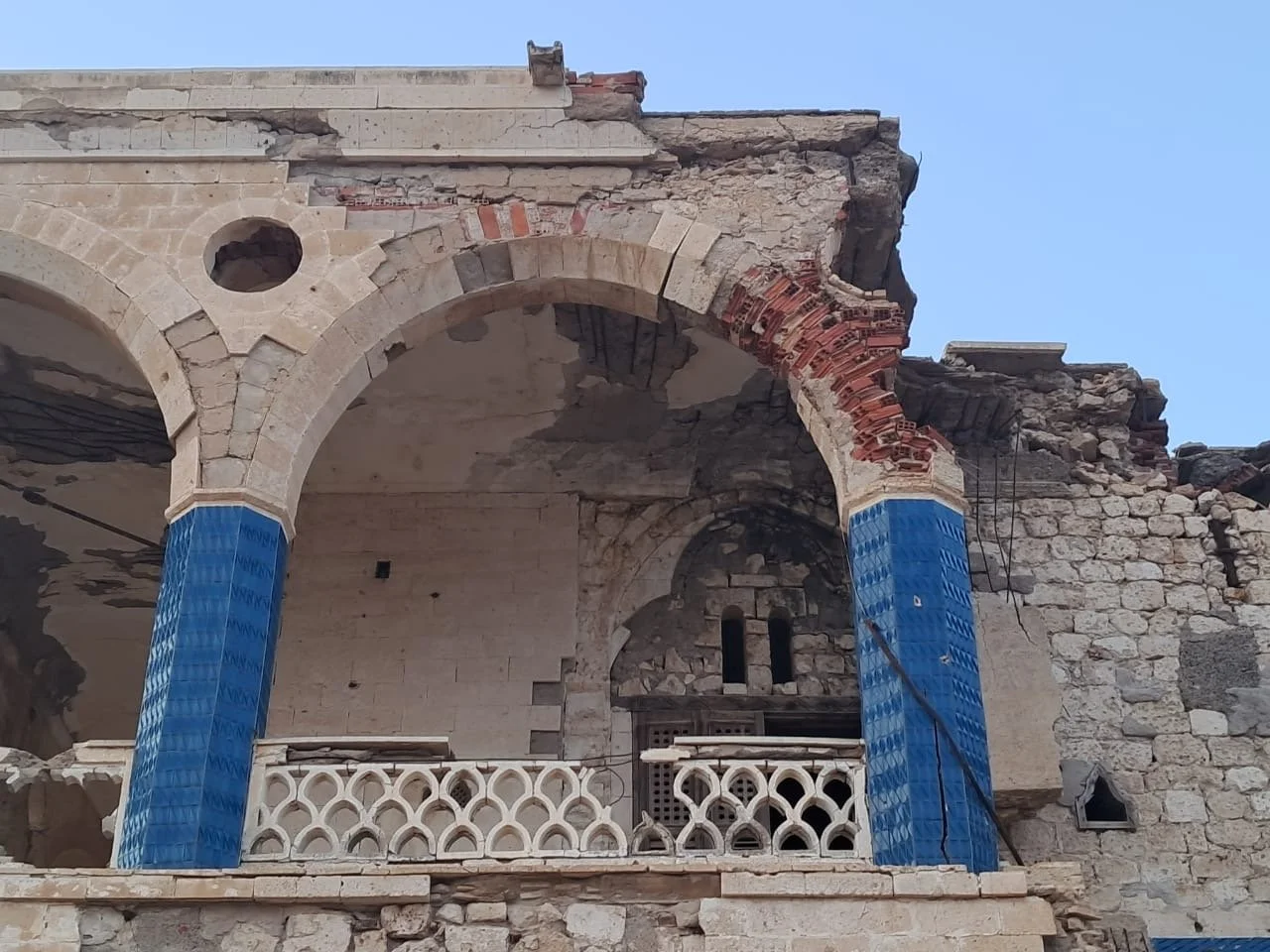 Architectural Building in Massawa-Barentu Tours.JPG